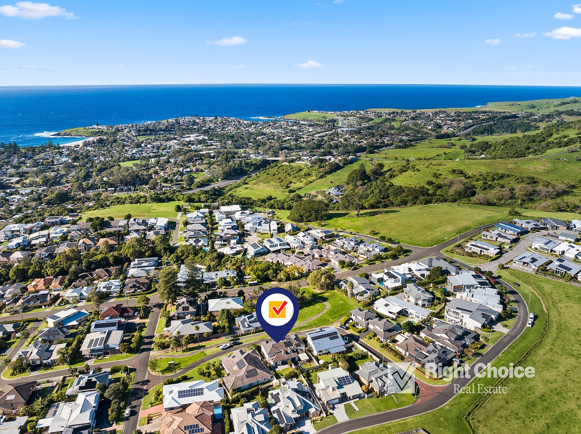 4-bedroom unit at 5 Dudgeon Street, Kiama, NSW 2533, Kiama, New South Wales