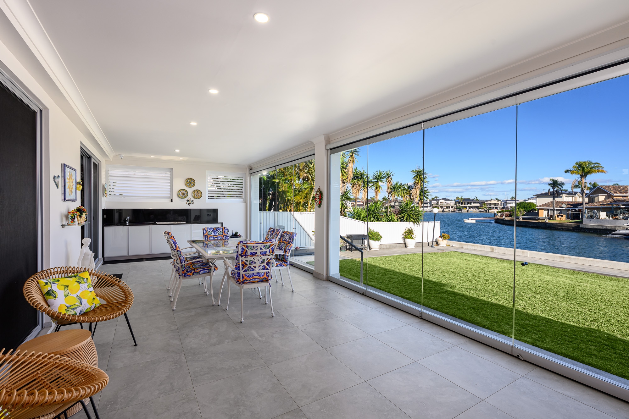 12 LACHLAN AVENUE, Sylvania Waters NSW 2224 - Image 10