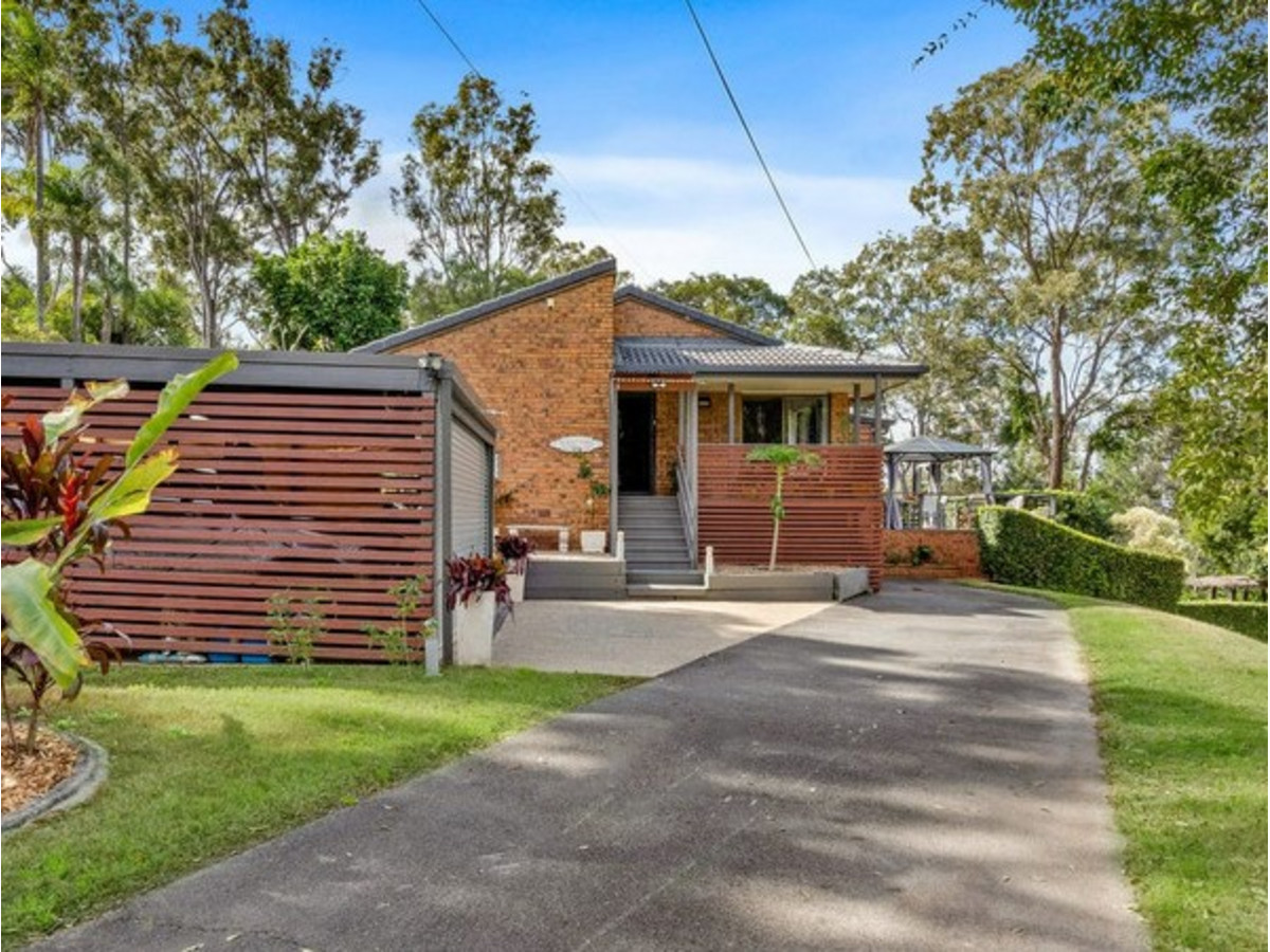 5-bedroom house at 10 Edwards Place, Ormeau, QLD 4208, , Queensland