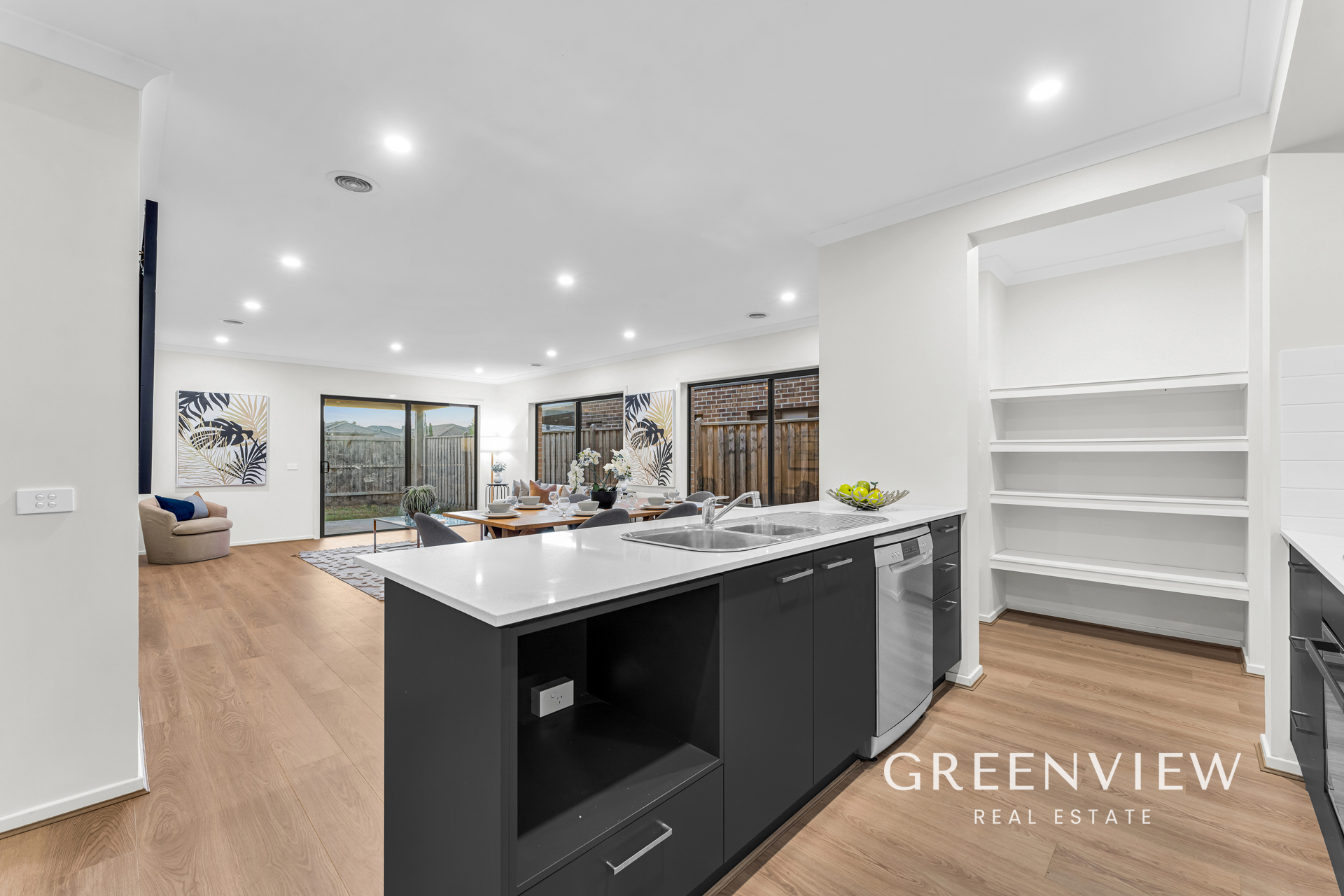 9 Pepper Street, Cranbourne East VIC 3977 - Image 3