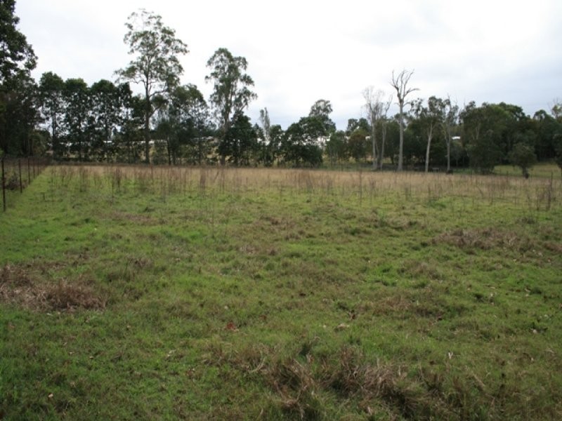 103 HUBNER ROAD, Park Ridge QLD 4125 - Image 4