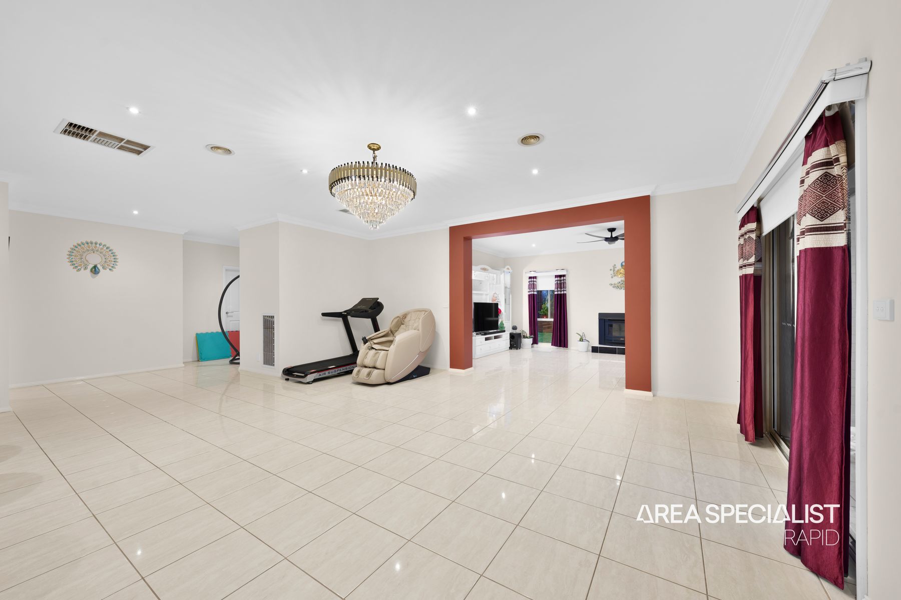 8 PAPILLION WAY, Narre Warren South VIC 3805 - Image 10