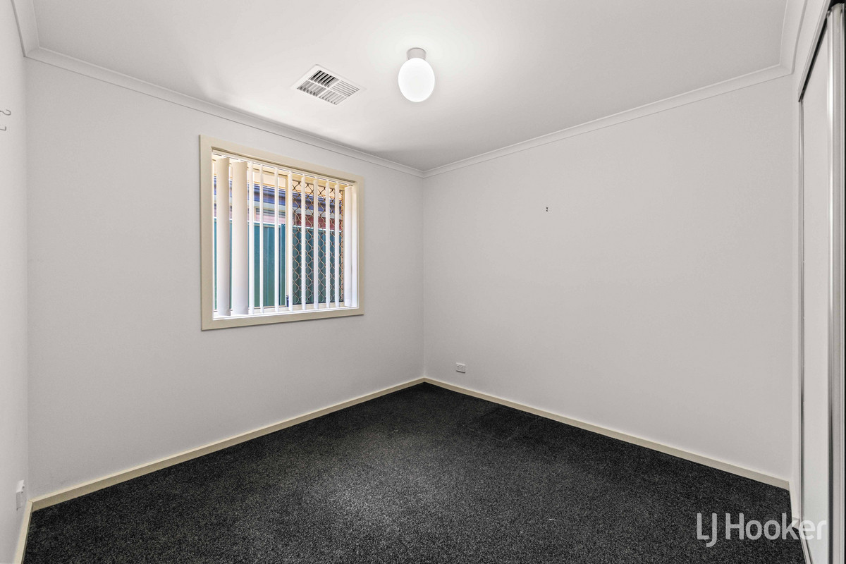 4-bedroom house at 121 Kingate Boulevard, Blakeview, SA 5114, Playford, South Australia