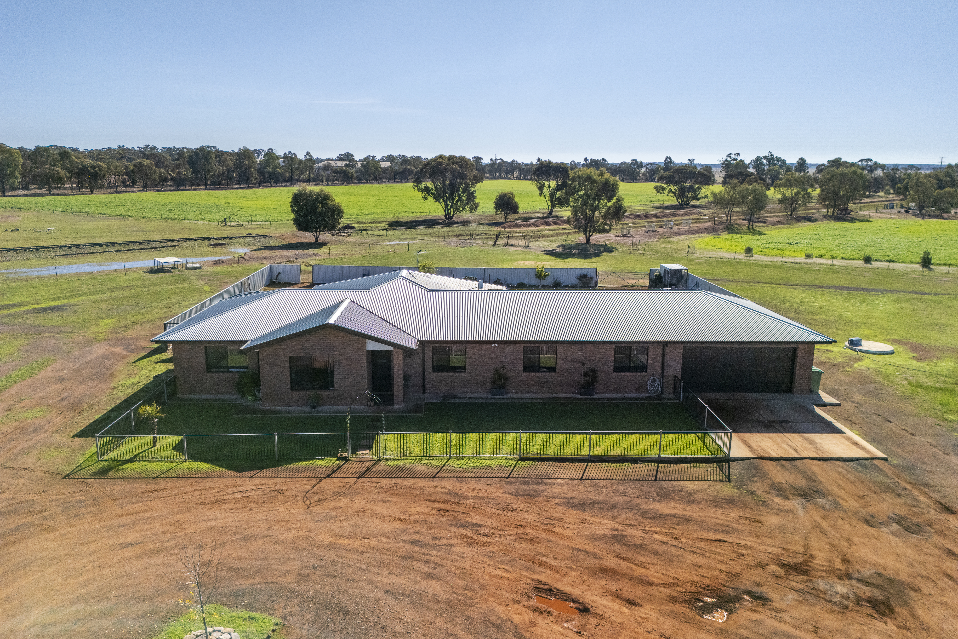 4-bedroom house at 32 Russell Street, West Wyalong, NSW 2671, Bland, New South Wales