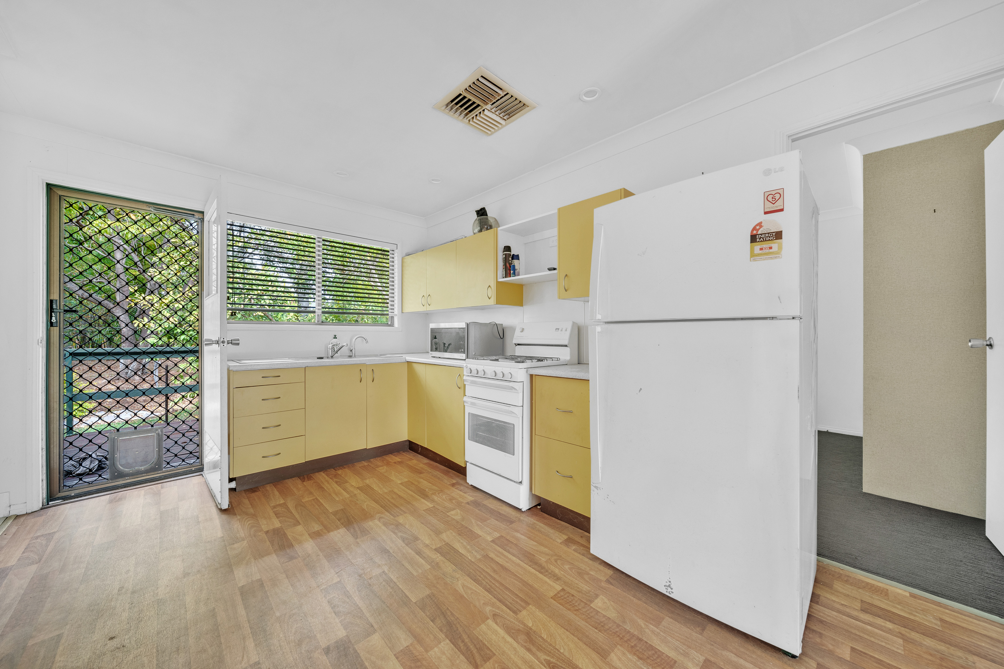 4-bedroom house at 12 EASTON STREET, Capella QLD 4723, Central Highlands (Qld), Queensland