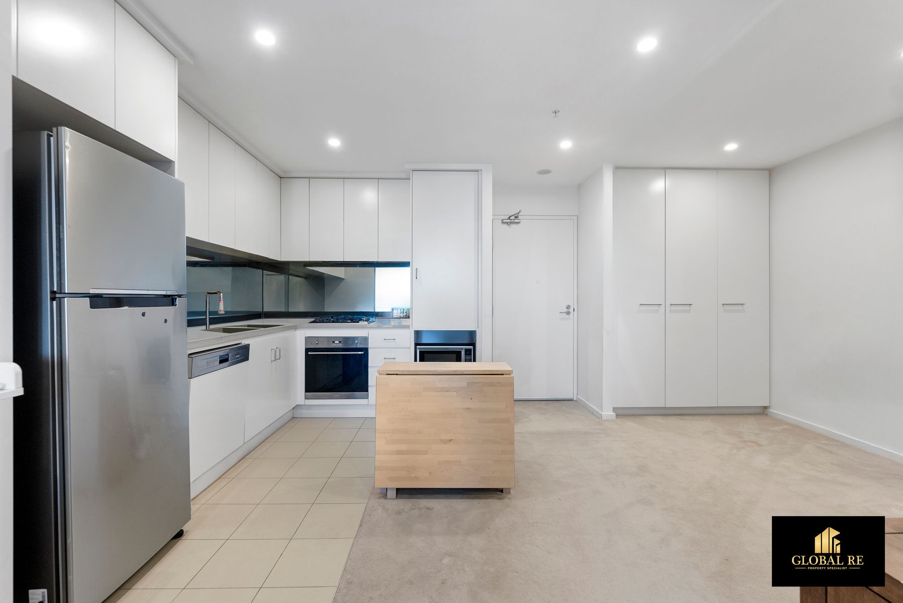 708 5 POWELL STREET, HOMEBUSH NSW 2140 - Image 3