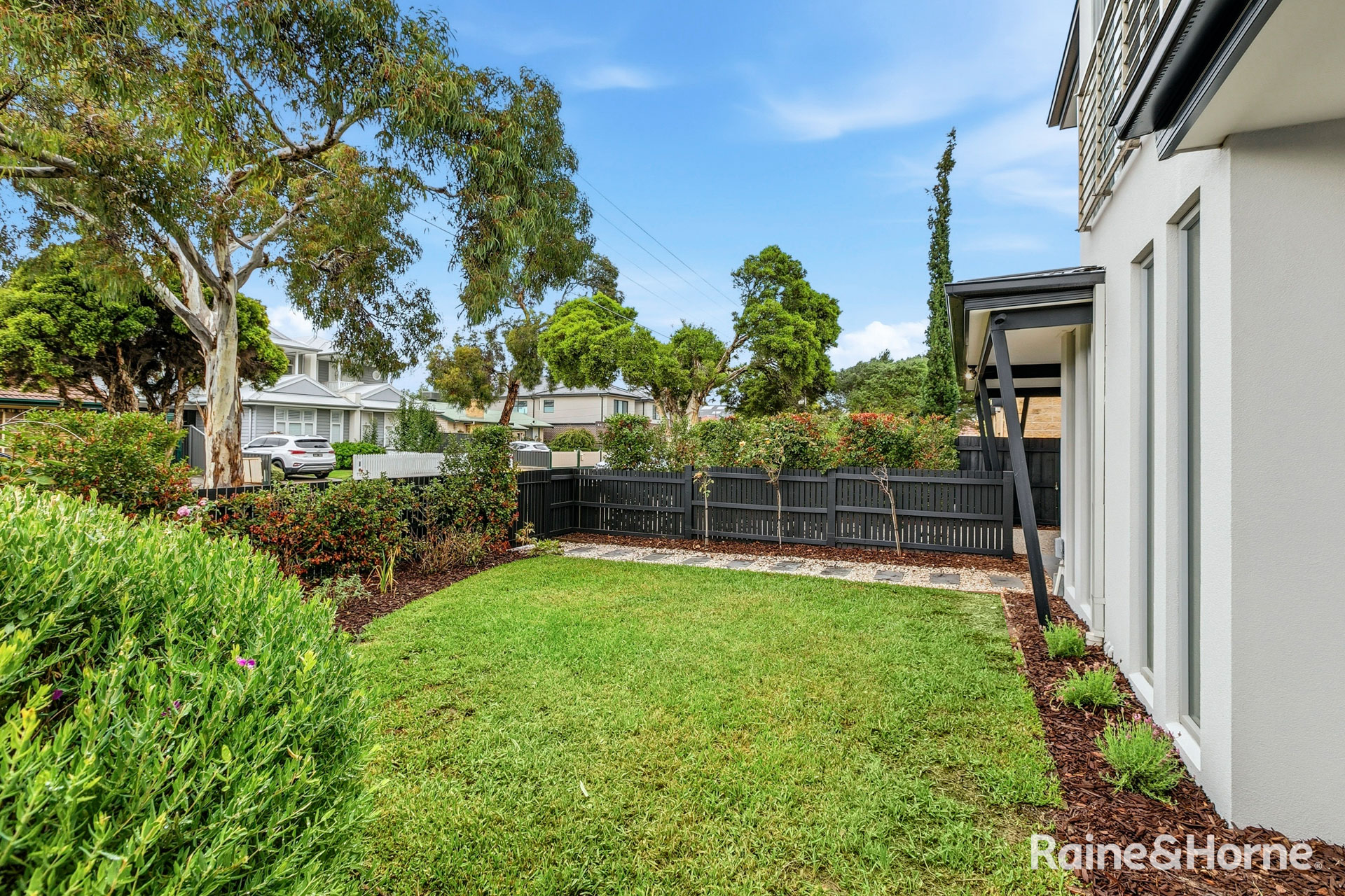 17 Gordon Street, Newport, VIC 3015 - Image 8