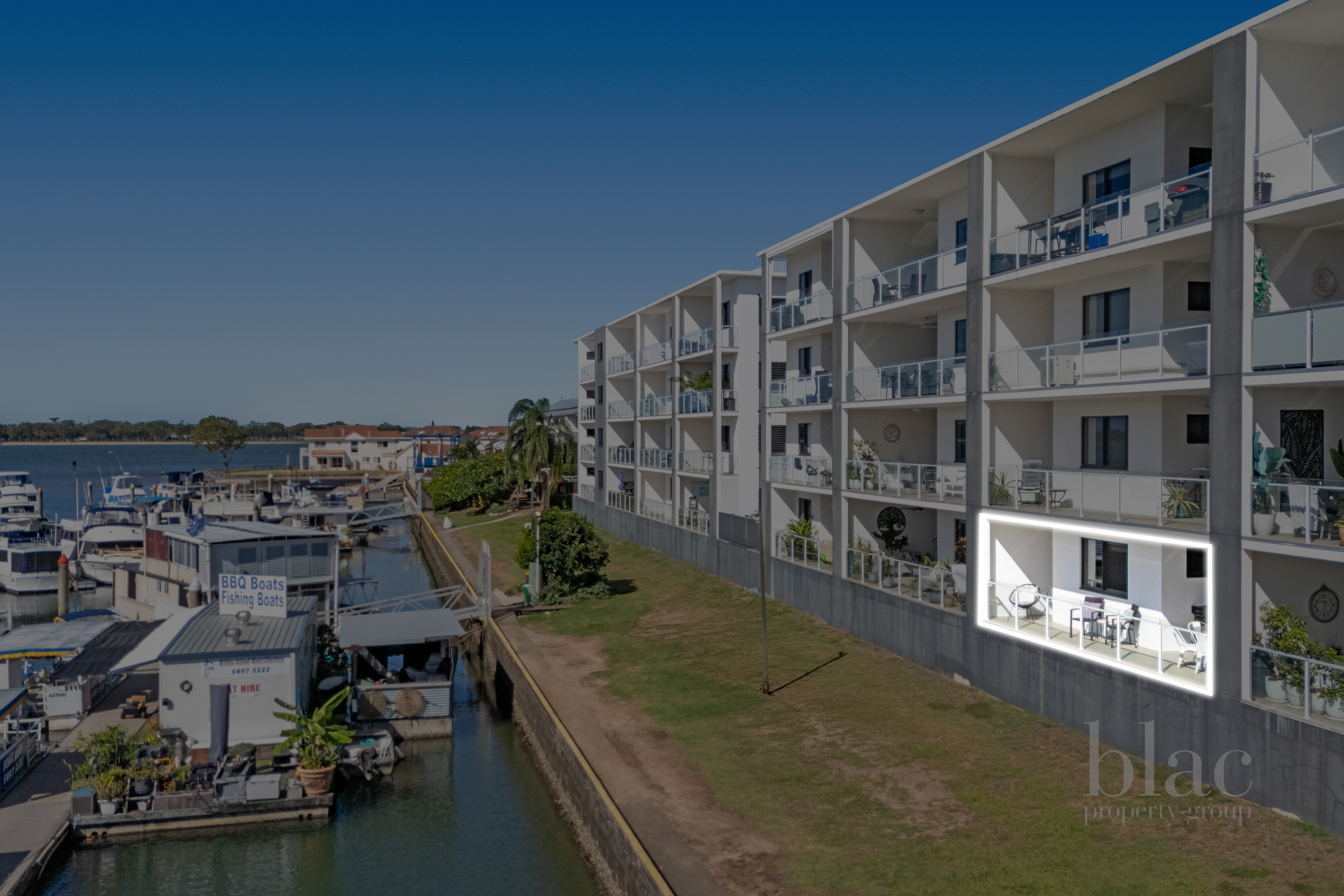 MARINA POINT 102 3-5 SPINNAKER DRIVE, SANDSTONE POINT QLD 4511 - Image 2