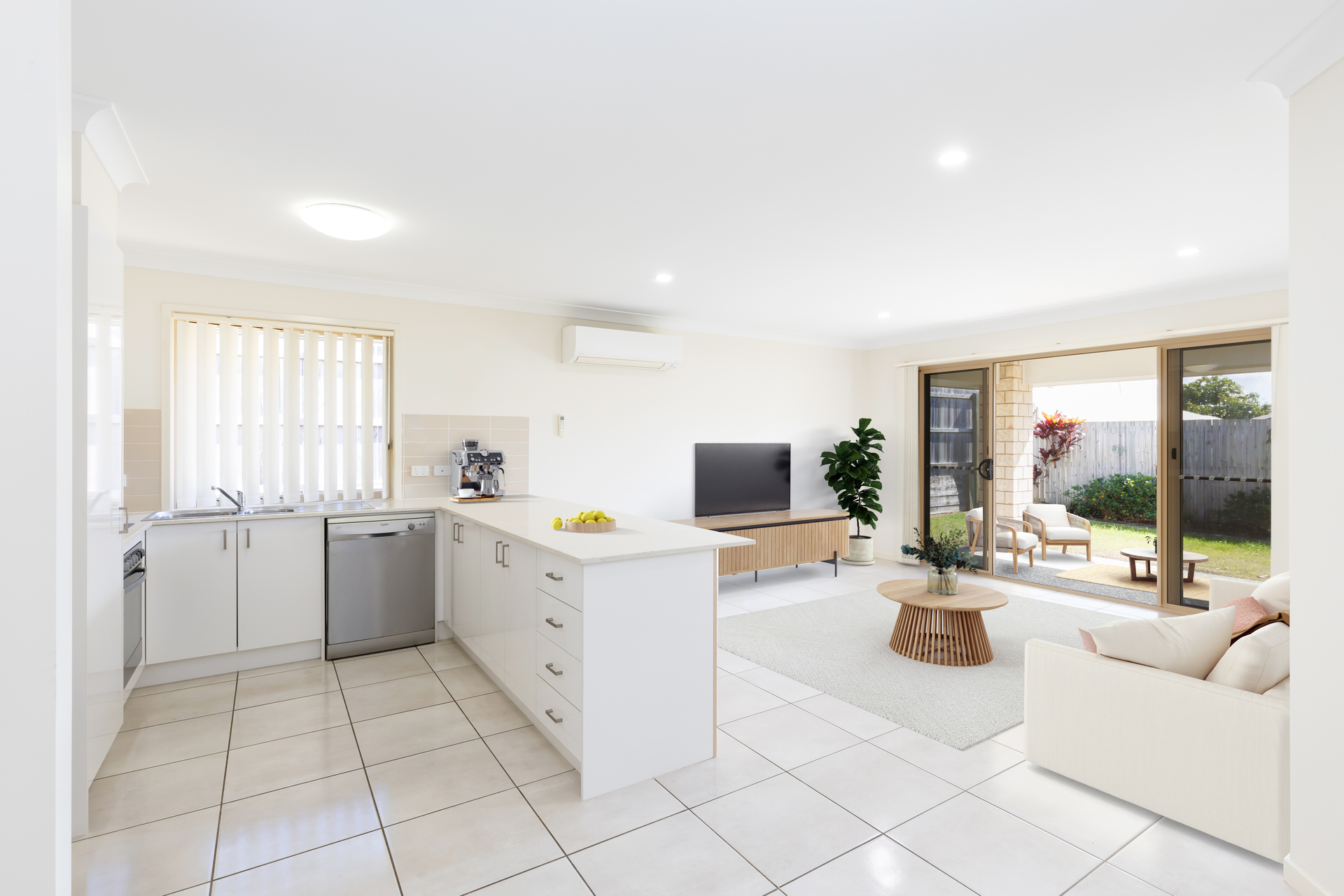 25 PERCY EARL CRESCENT, Pimpama QLD 4209 - Image 1