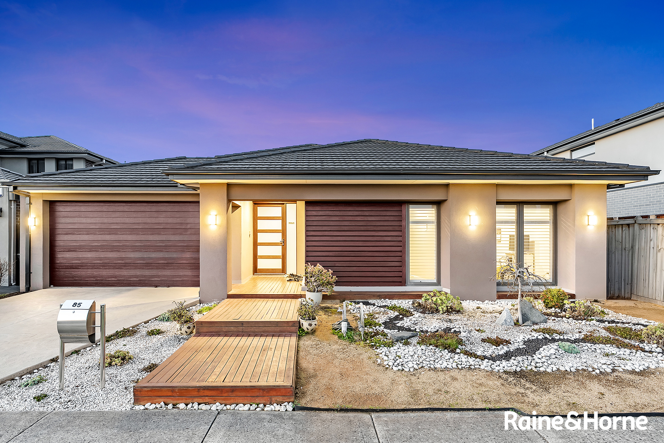 85 Dexter Crescent, Clyde North, VIC 3978 - Image 2