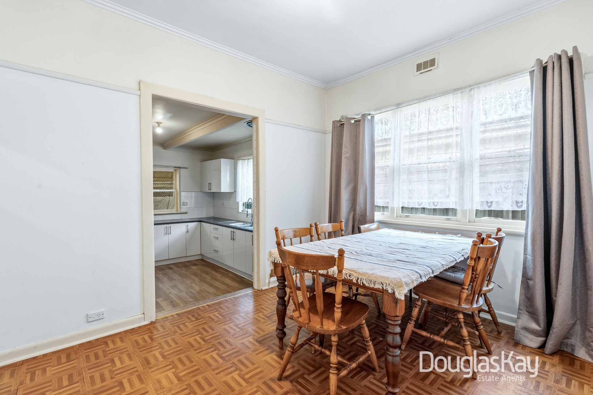 8 ALFRED STREET, Sunshine VIC 3020 - Image 6