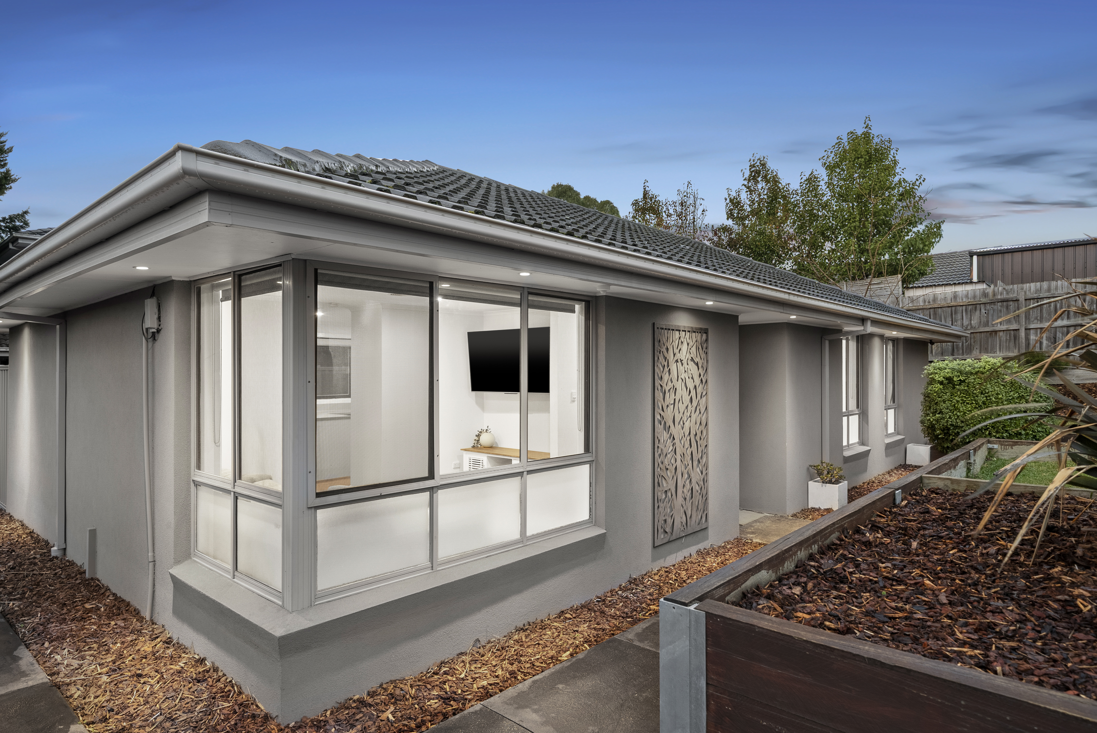 3-bedroom unit at 1 5 ANTHONY DRIVE, LYSTERFIELD VIC 3156, Knox, Victoria