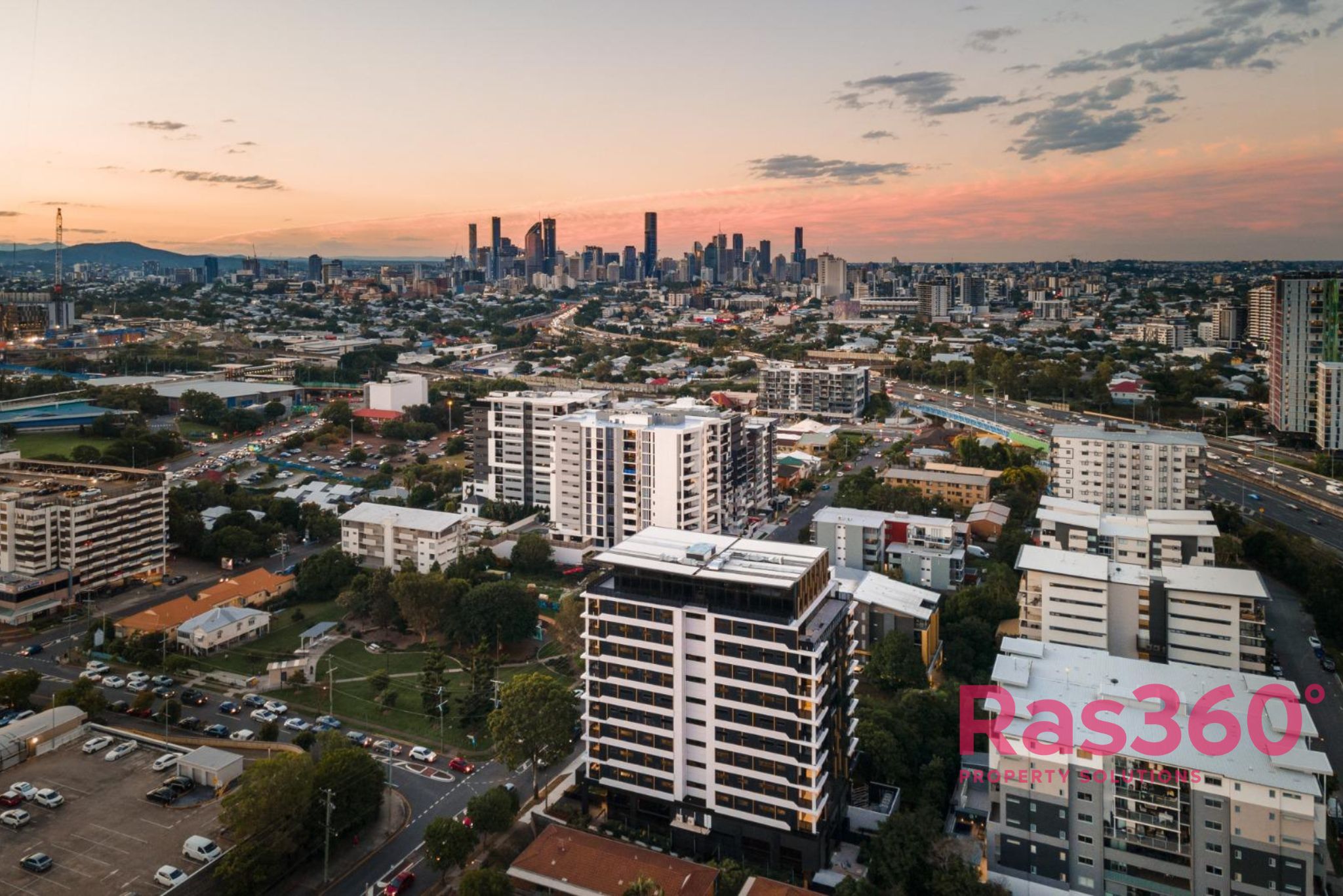 606/50 Carl Street, Woolloongabba, Qld, 4102 - Image 1