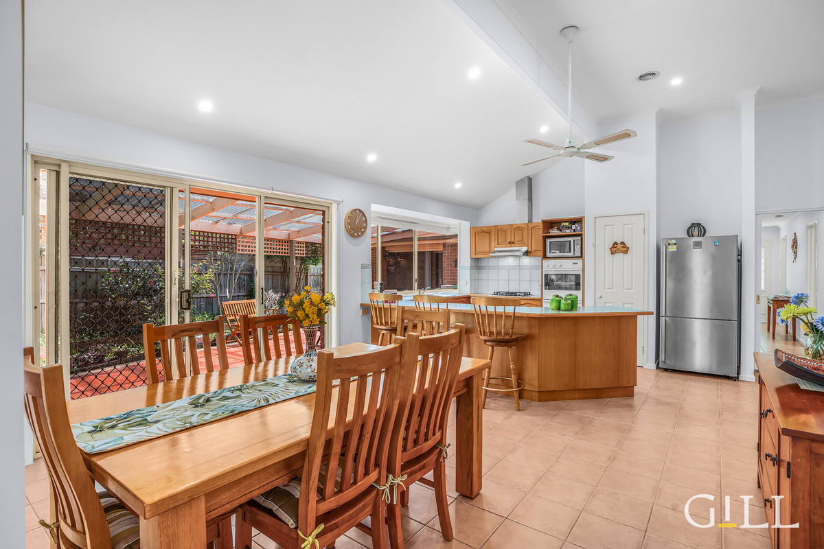 20 GALLOWAY DRIVE, Narre Warren South VIC 3805 - Image 4