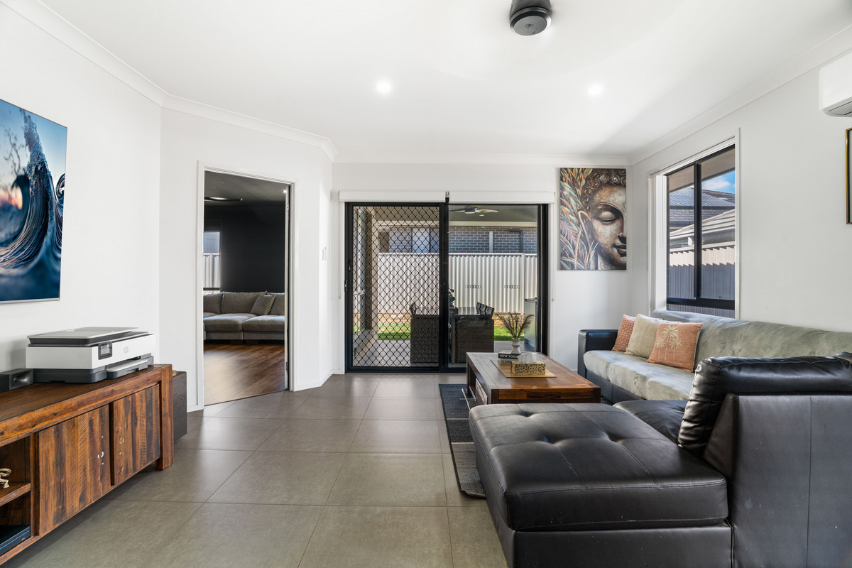 3 Cain Avenue, Gregory Hills, NSW 2557 - Image 4