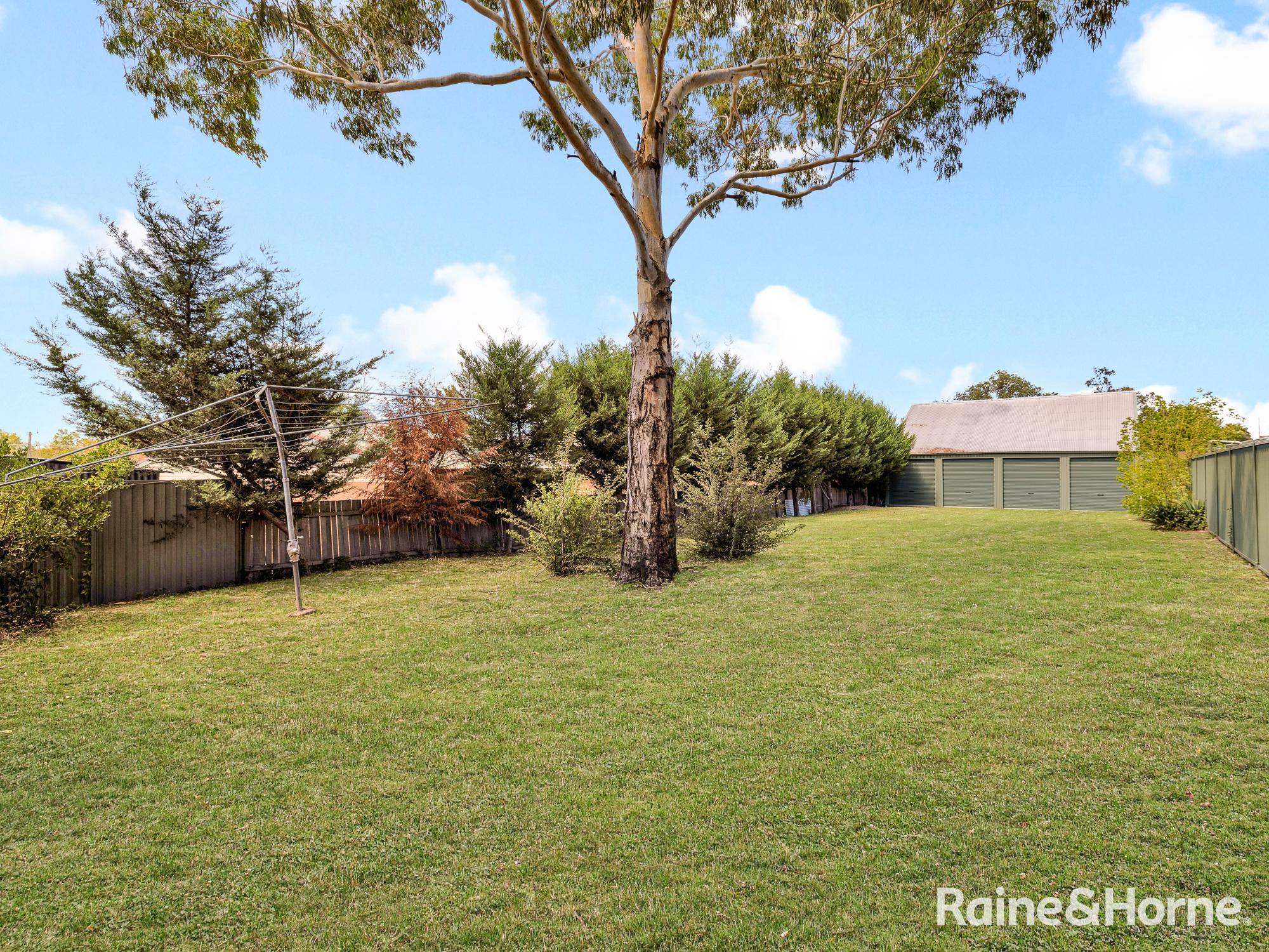 3-bedroom house at 112 Peel Street, Bathurst, NSW 2795, Bathurst, New South Wales