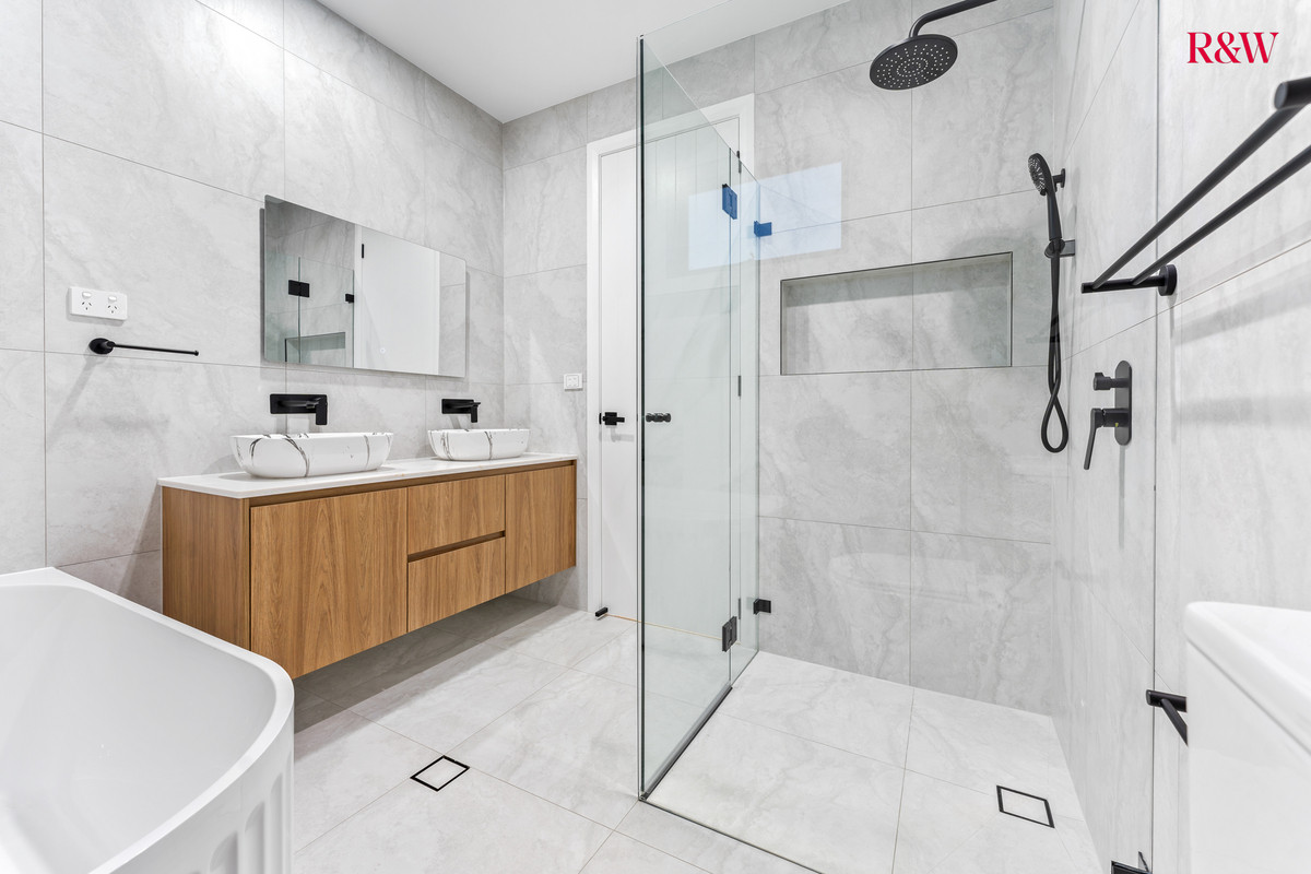 5-bedroom house at 44 Quill Street, Riverstone, NSW 2765, Blacktown, New South Wales