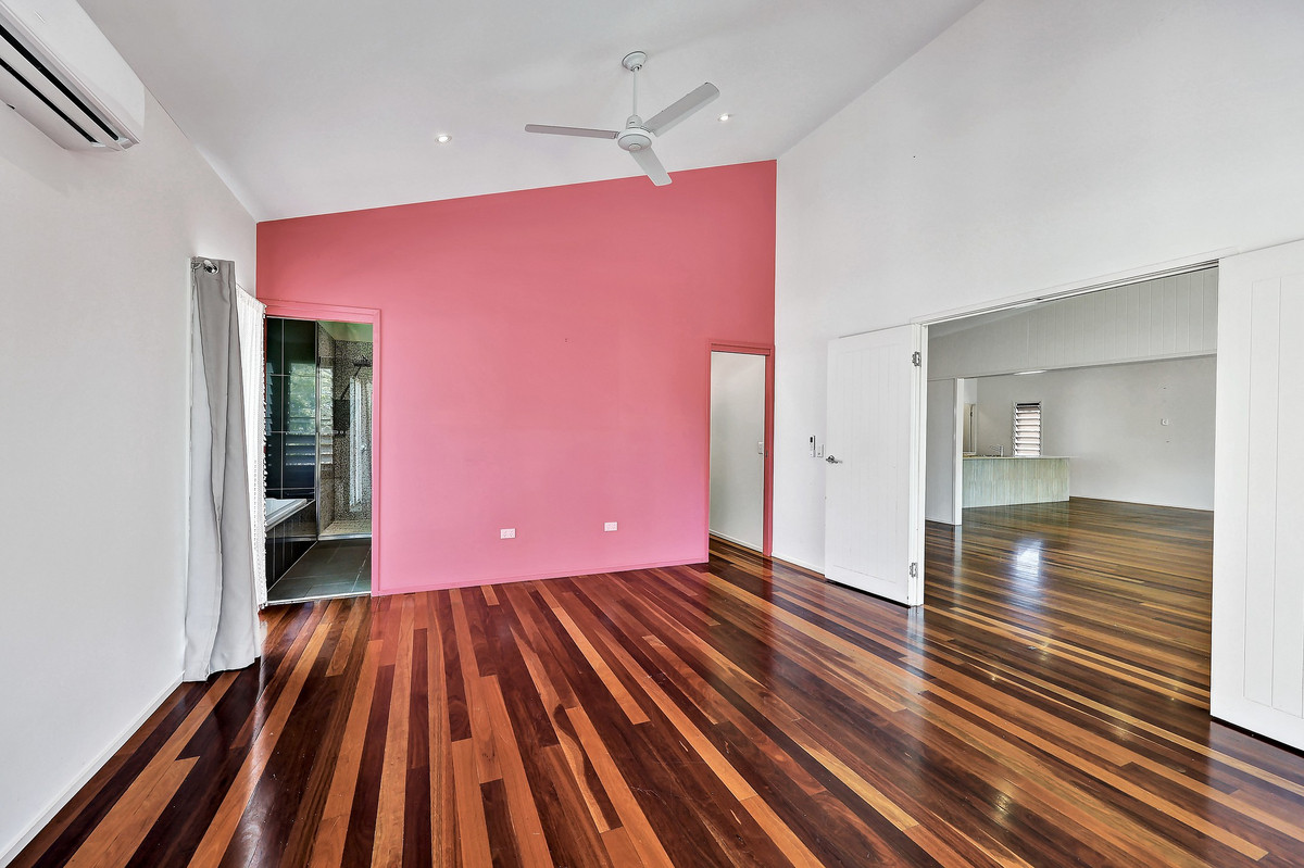 178 KINGFISHER PARADE, Toogoom QLD 4655 - Image 9