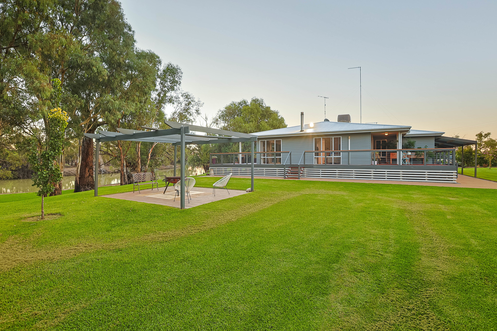 4-bedroom house at 34 Cudmore Road, Wentworth, Nsw, 2648, Wentworth, New South Wales