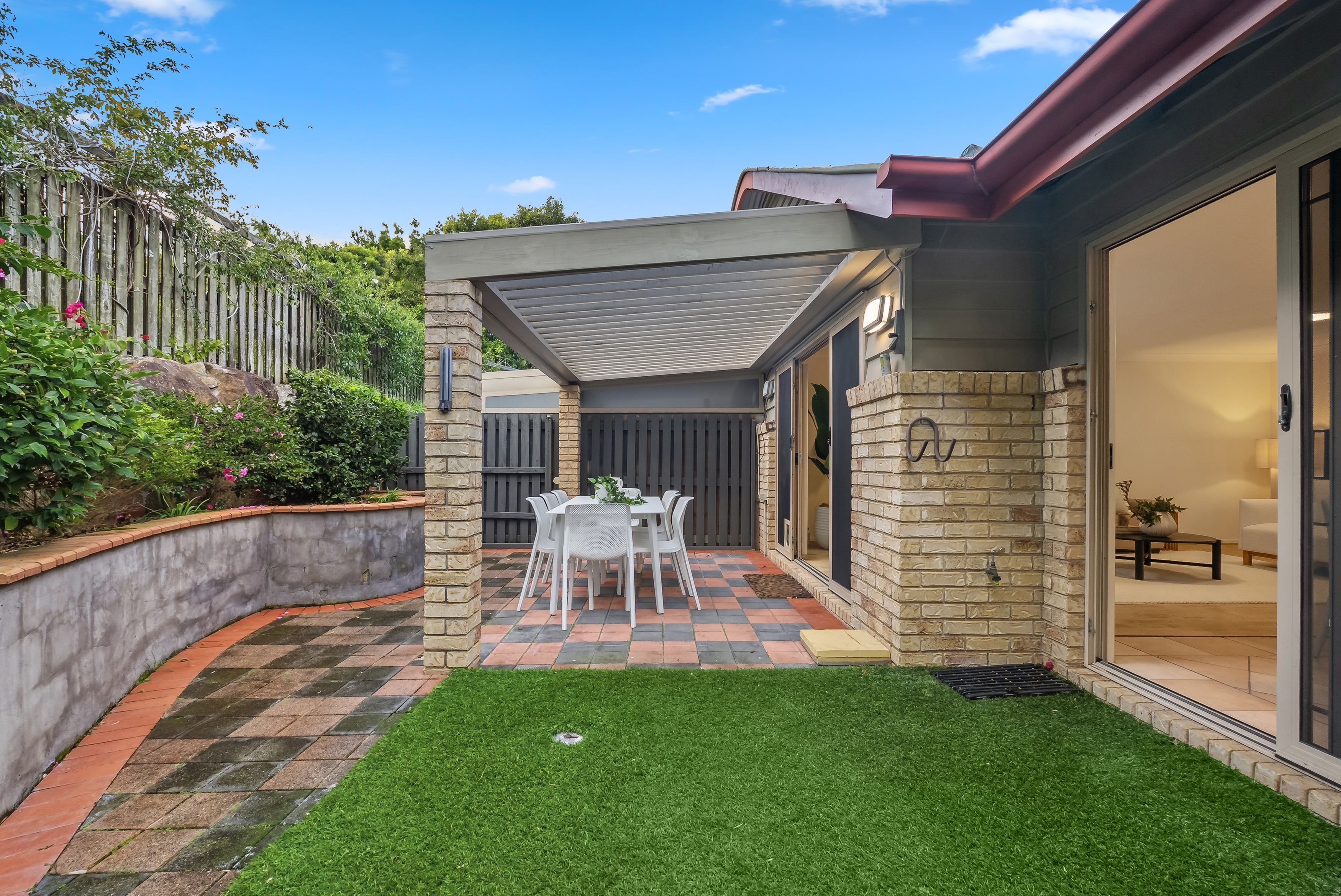 35 360 SIMPSONS ROAD, BARDON QLD 4065 - Image 2