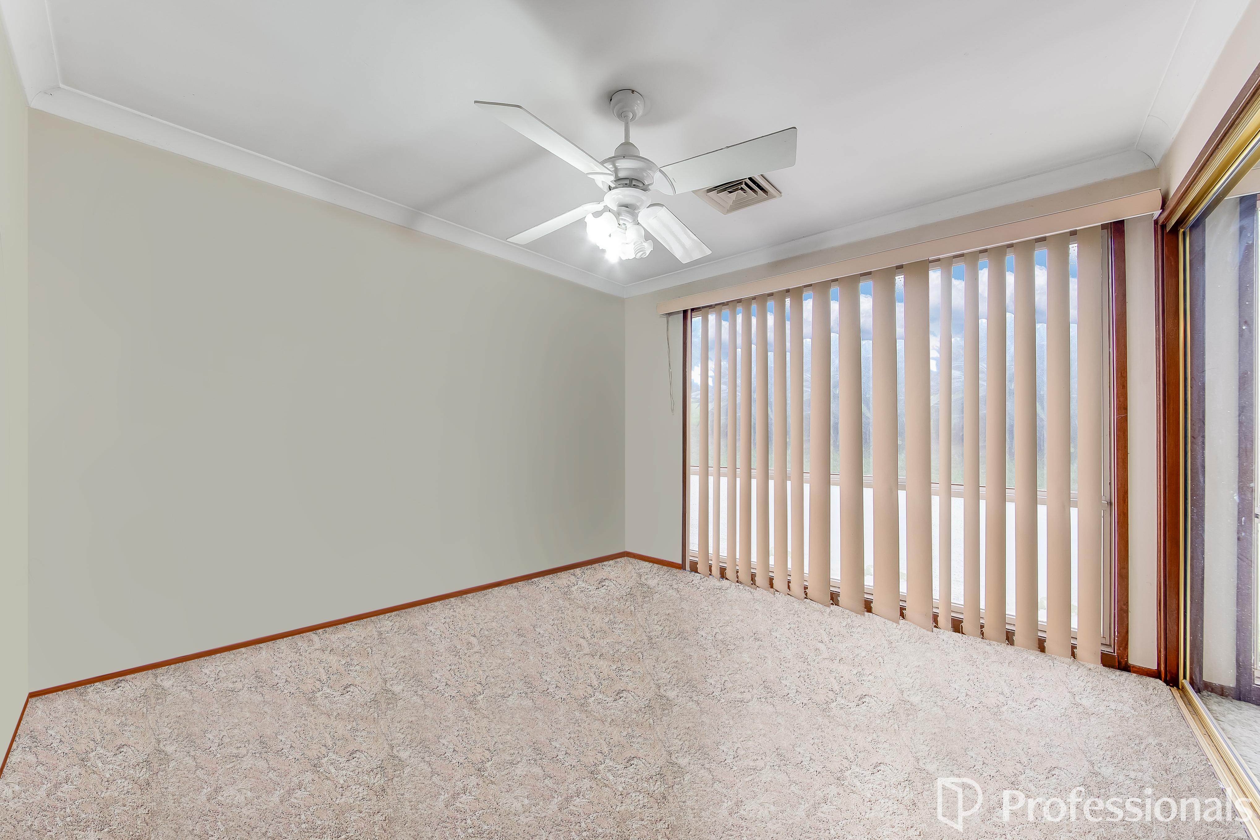 7 MONTROSE PLACE, St Andrews NSW 2566 - Image 1