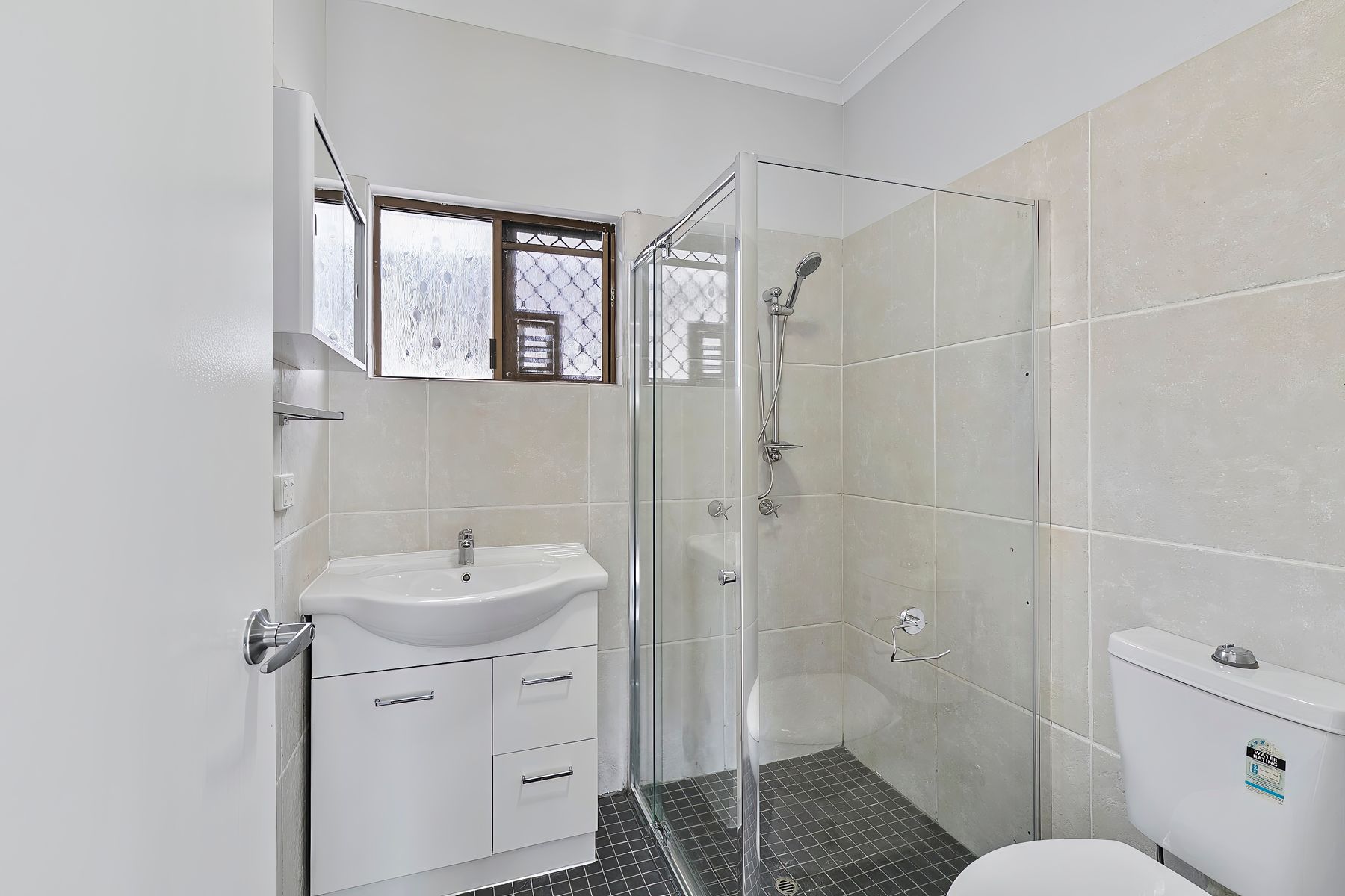 2-bedroom unit at 2 1 SEARY CLOSE, WHITFIELD QLD 4870, Cairns, Queensland