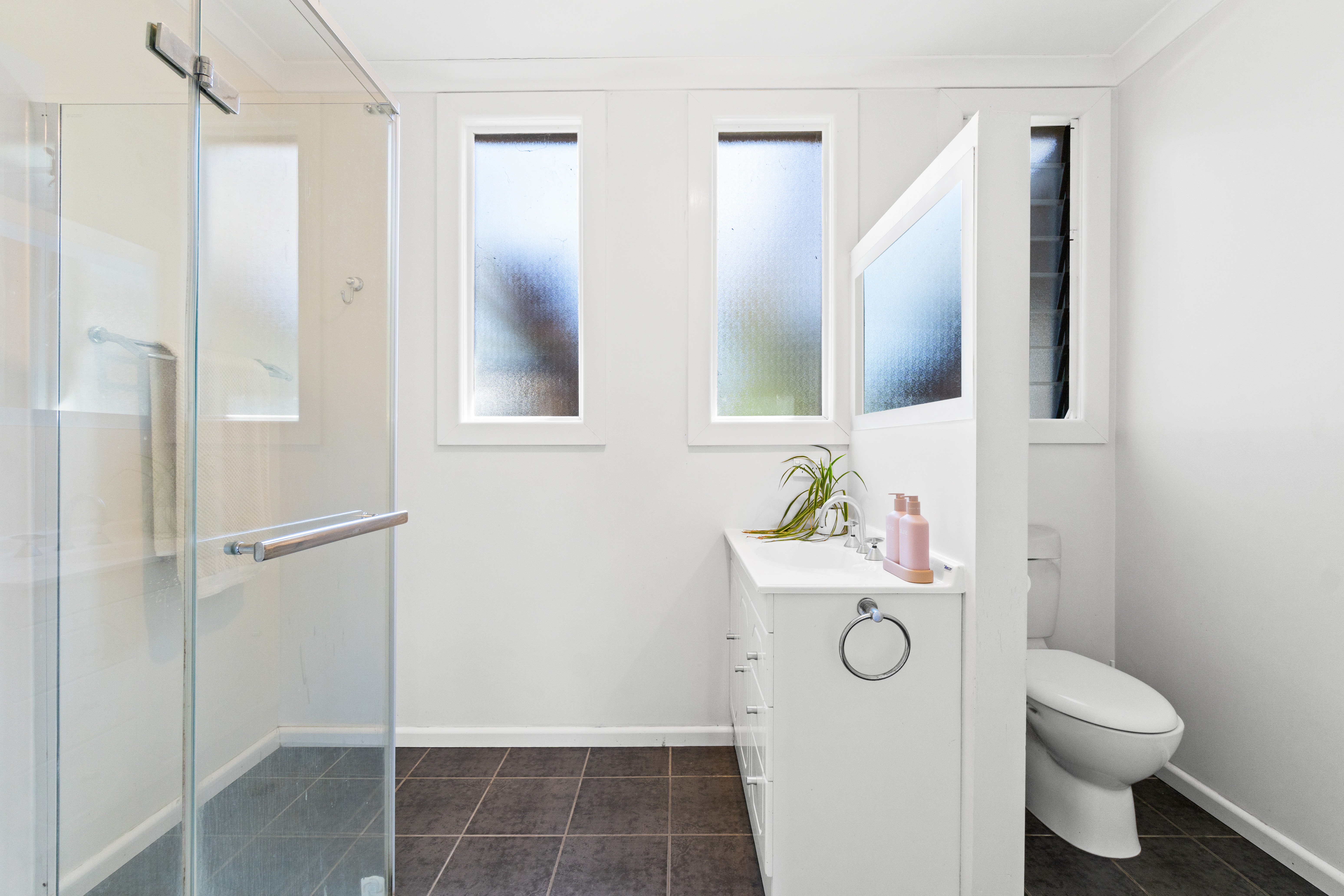 4-bedroom house at 49B Hampton Court, Longford, VIC 3851, Wellington, Victoria