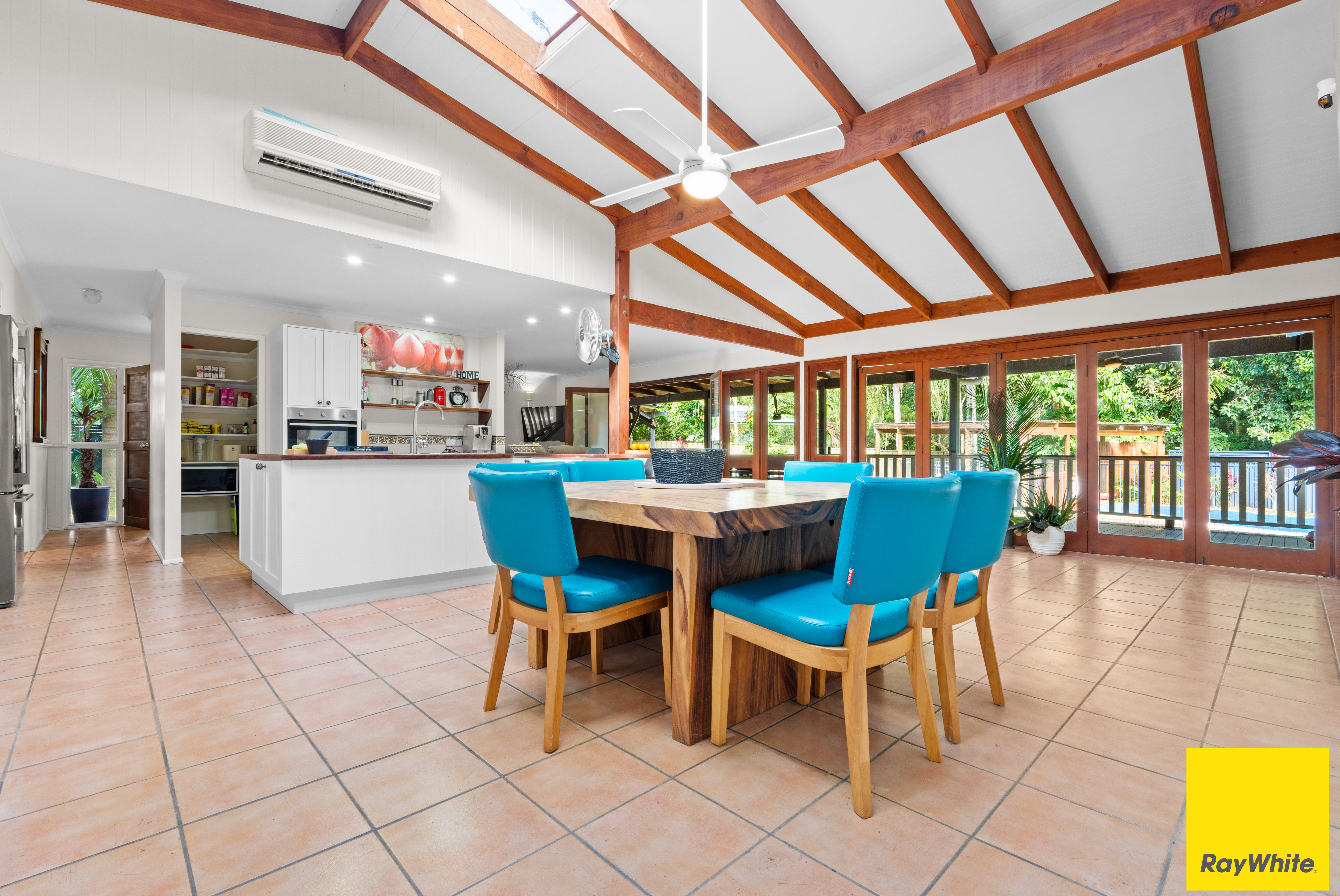 7 RANGEVIEW CLOSE, Smithfield QLD 4878 - Image 4