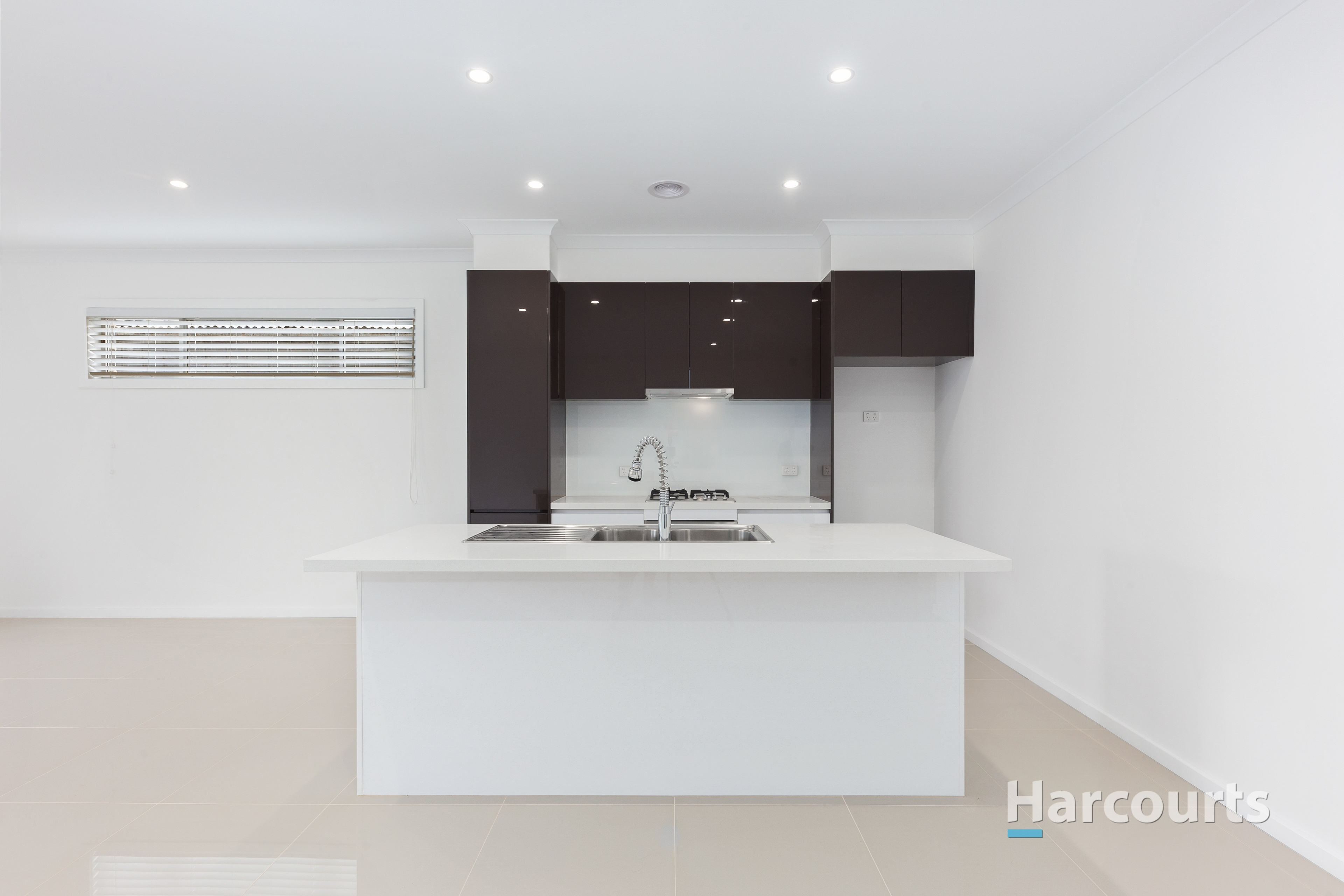 29 Dumfries Street, Deer Park, VIC 3023 - Image 8
