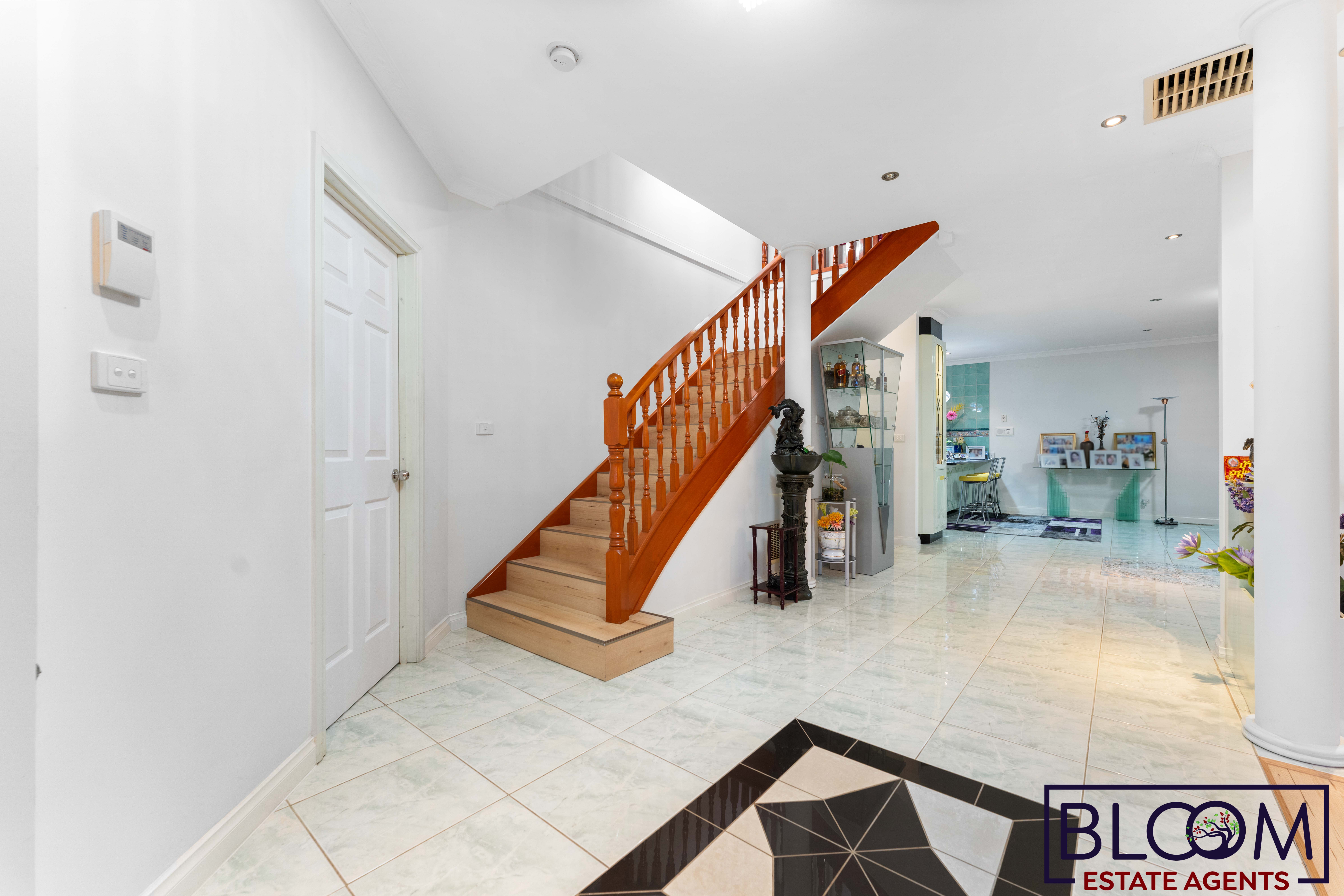 29 Hume Drive, Delahey, VIC 3037 - Image 3