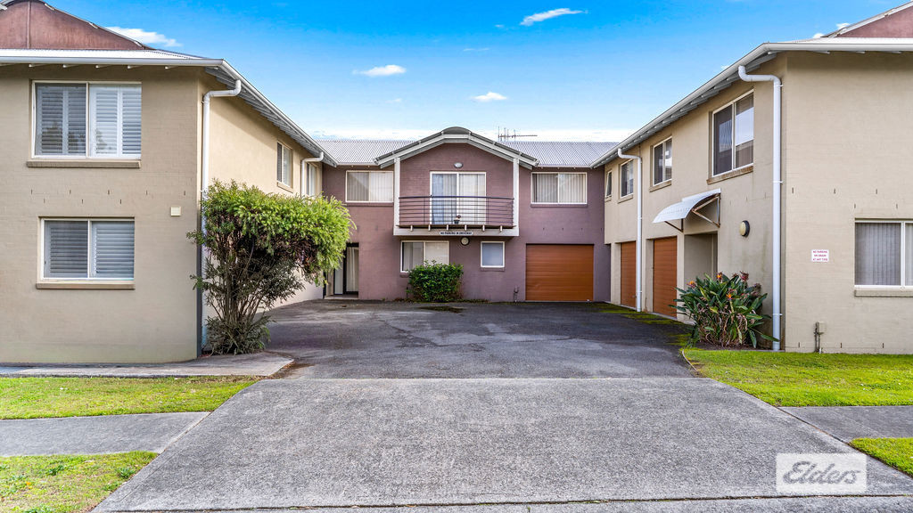 3-bedroom unit at 3 39 Beach Street, Harrington NSW 2427, Mid-Coast, New South Wales