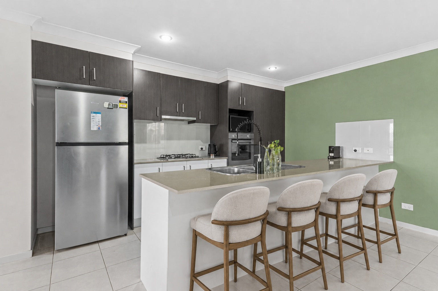 8 Sandover Circuit, Holmview, QLD 4207 - Image 5