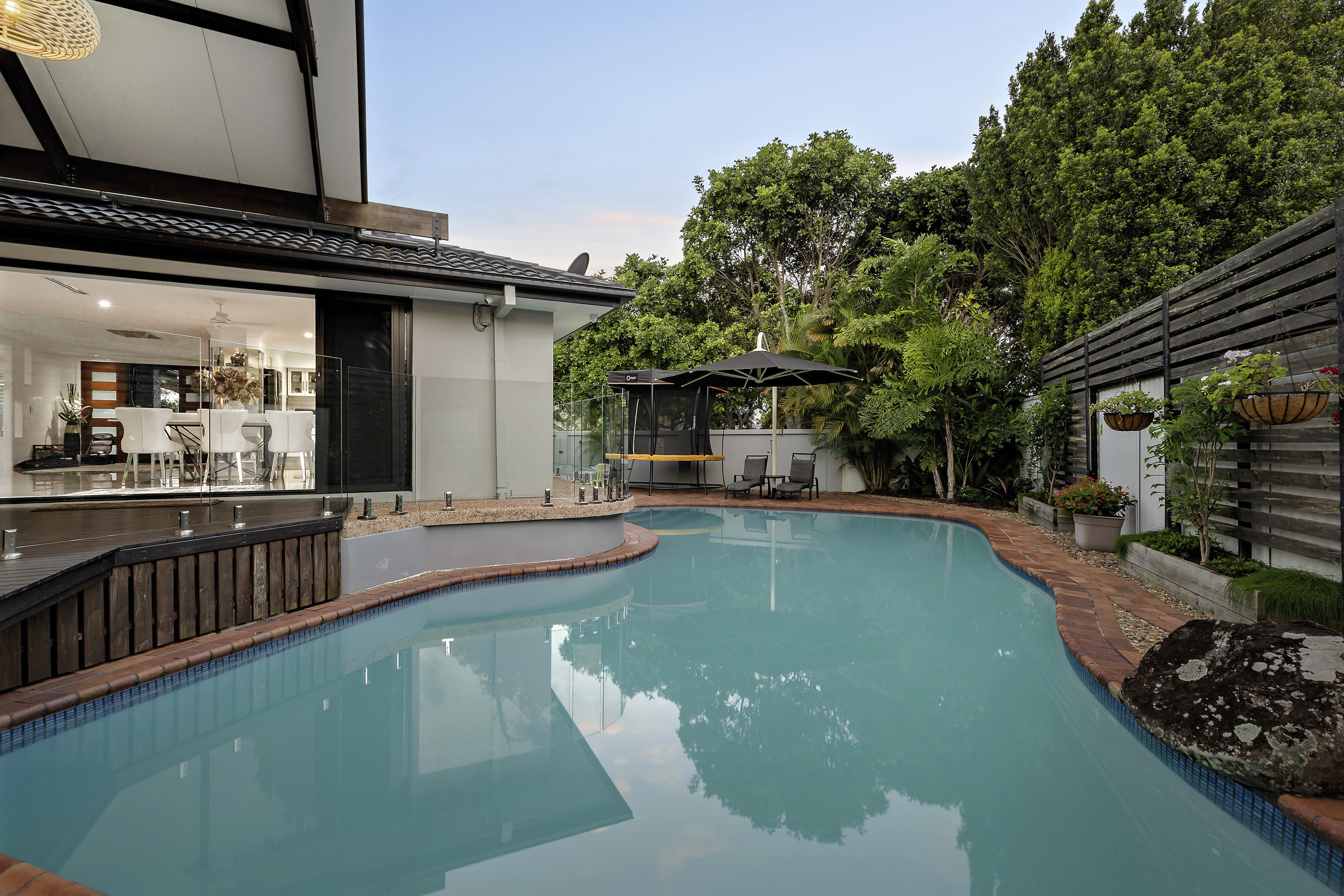 3 Garden Grove Street, Carrara, QLD 4211 - Image 2