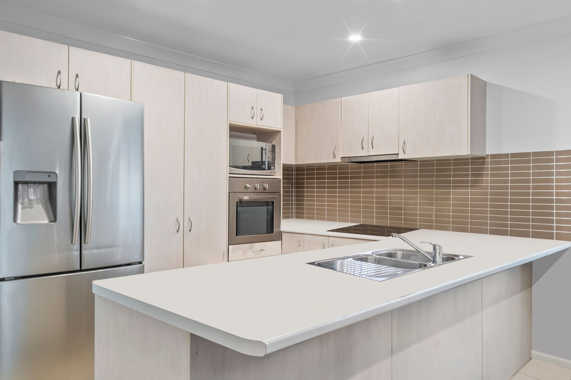 44 WYNDHAM CIRCUIT, Holmview QLD 4207 - Image 5