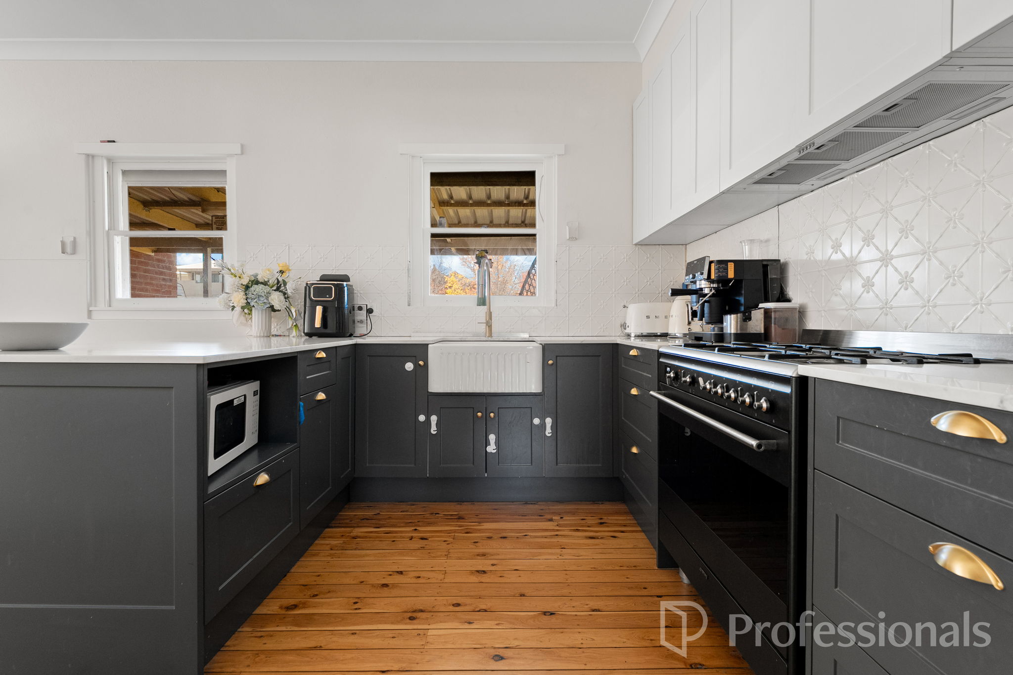 268 LAMBERT STREET, West Bathurst NSW 2795 - Image 2