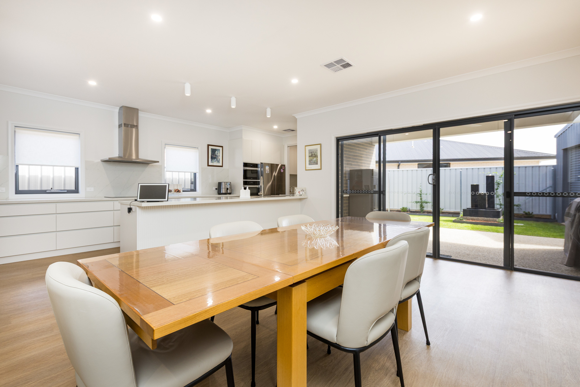 3-bedroom house at 10 Young Avenue, Irymple, VIC 3498, Mildura, Victoria