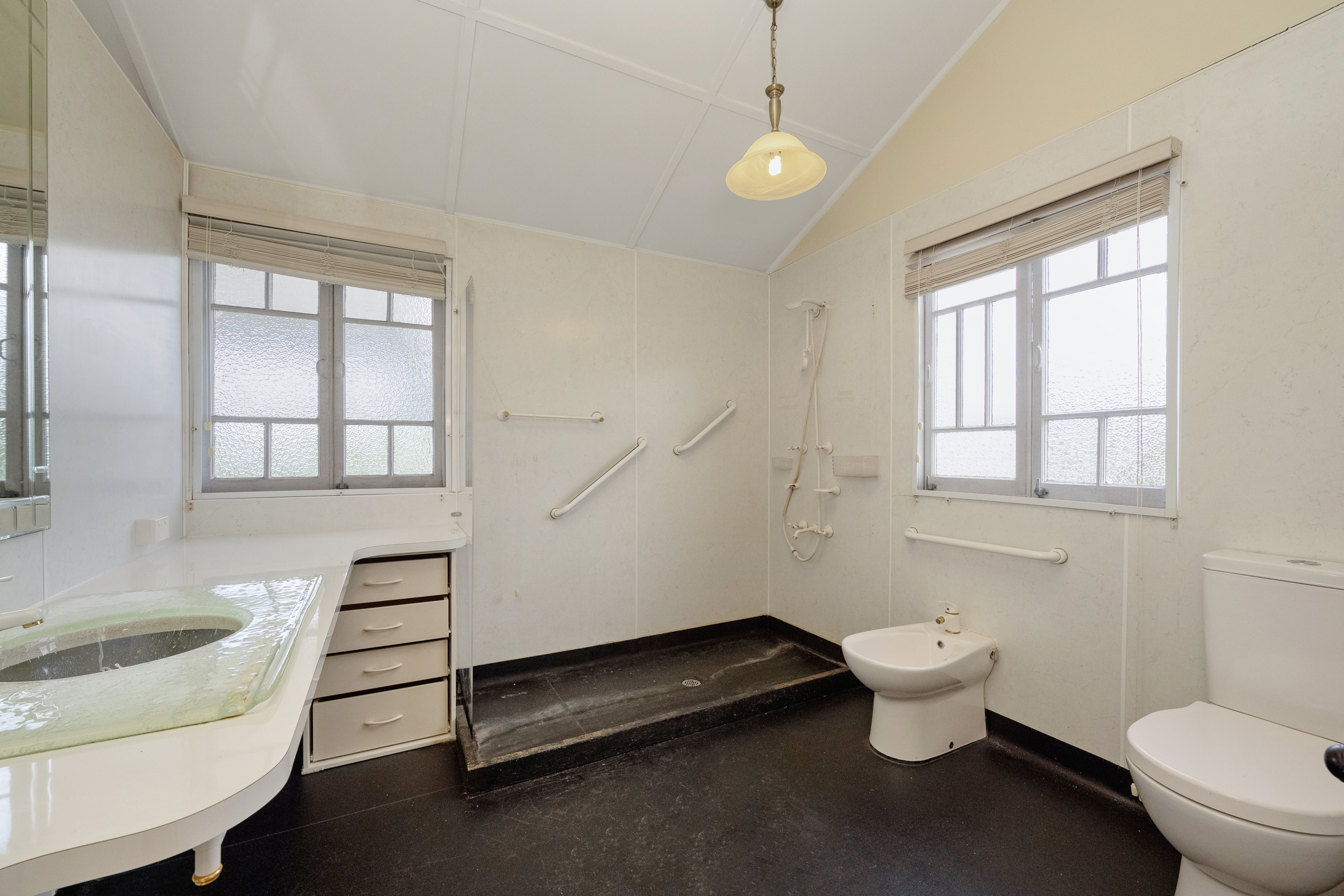 60 TWELFTH AVENUE, Railway Estate QLD 4810 - Image 8