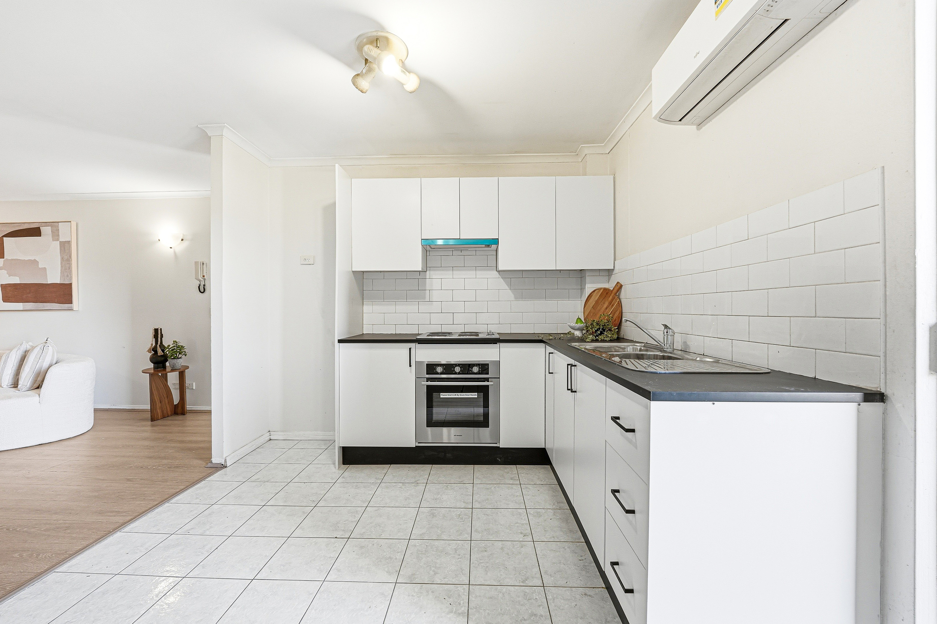 16/25-27 Fourth Avenue, Blacktown, NSW 2148 - Image 9