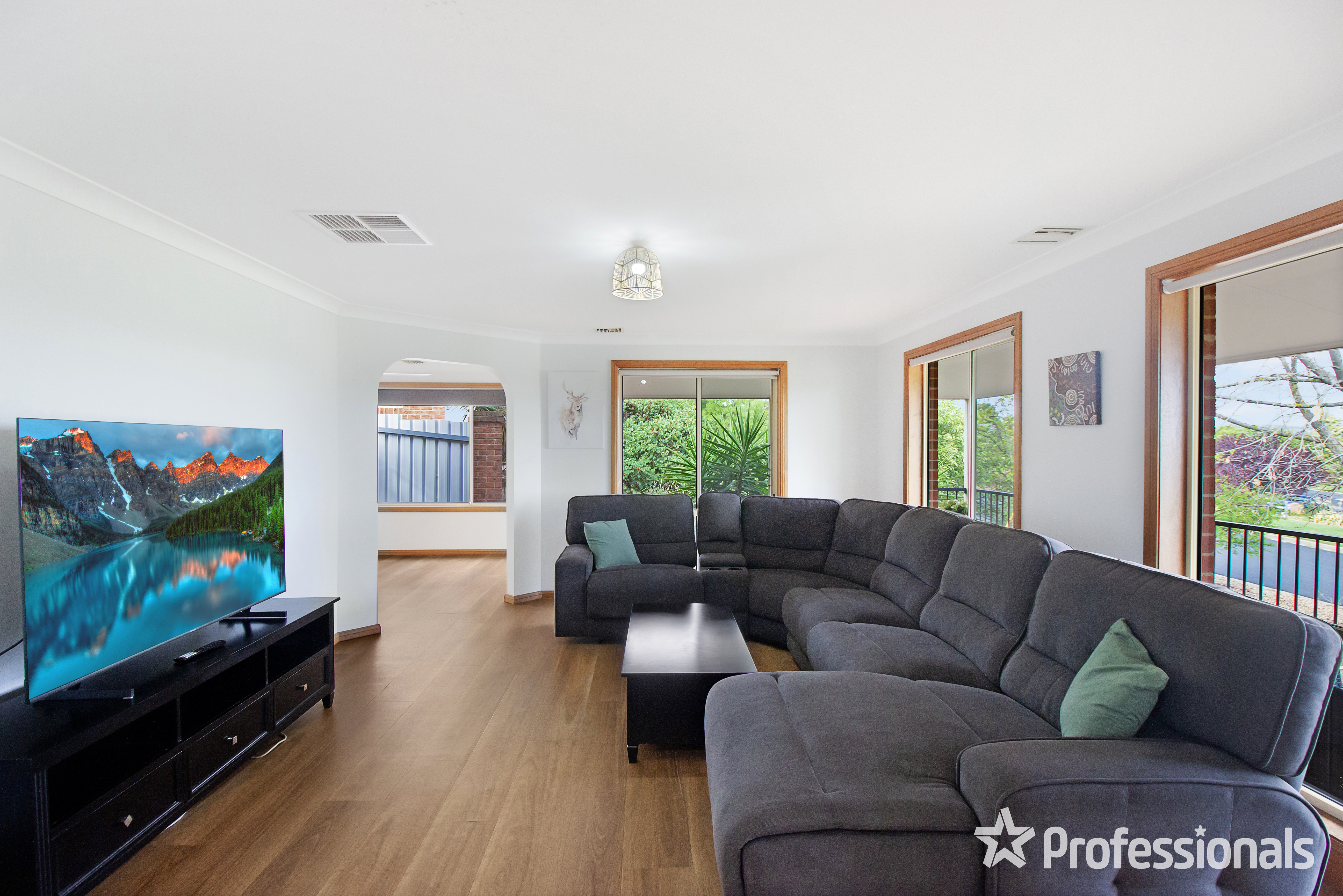 4-bedroom house at 12 KINCORA PLACE, Bourkelands NSW 2650, Wagga Wagga, New South Wales