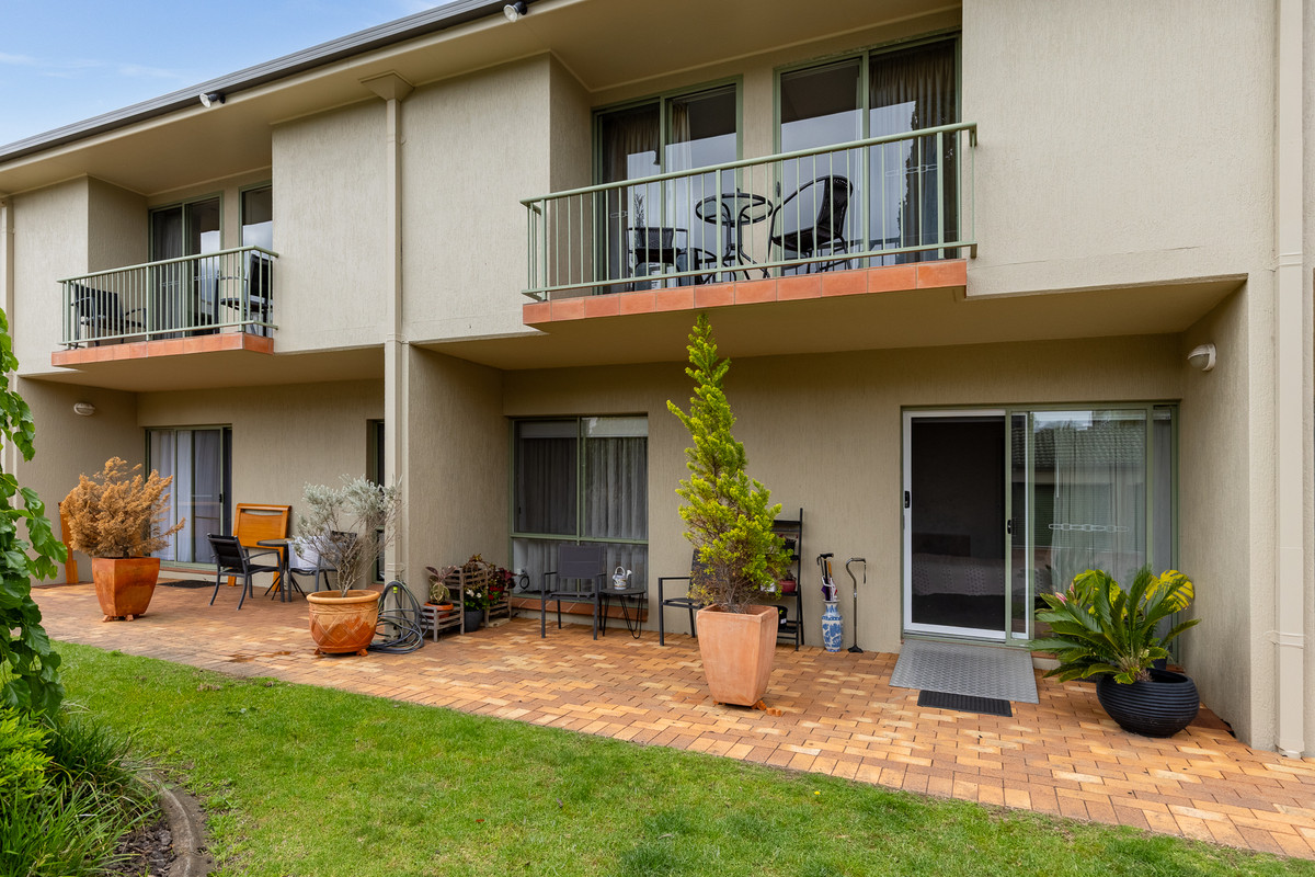 2-bedroom unit at 3/10-16 Marine Parade, Merimbula, NSW 2548, Bega Valley, New South Wales