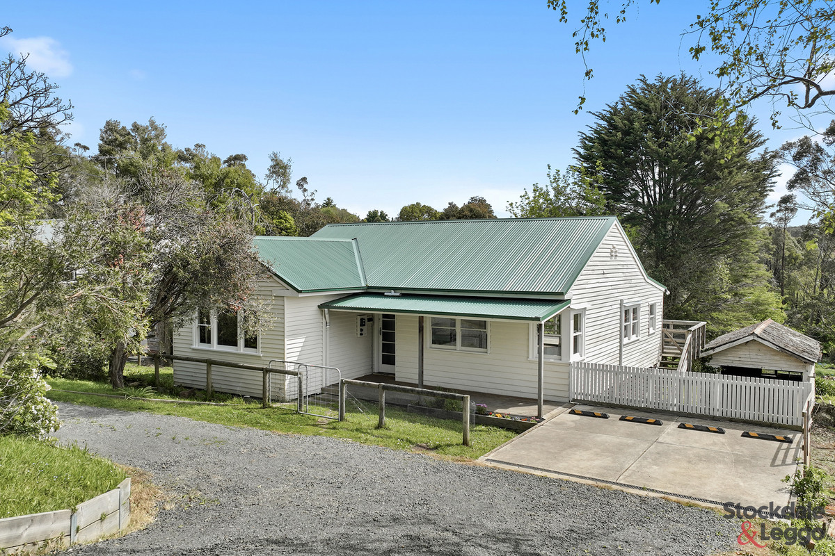 3-bedroom house at 5 Thorpdale Road, Mirboo North, VIC 3871, South Gippsland, Victoria
