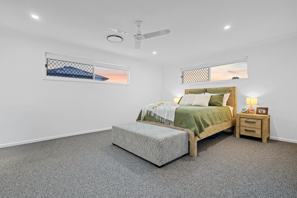 6-bedroom house at 7 Sherrard Street, Burpengary East, QLD 4505, Moreton Bay, Queensland