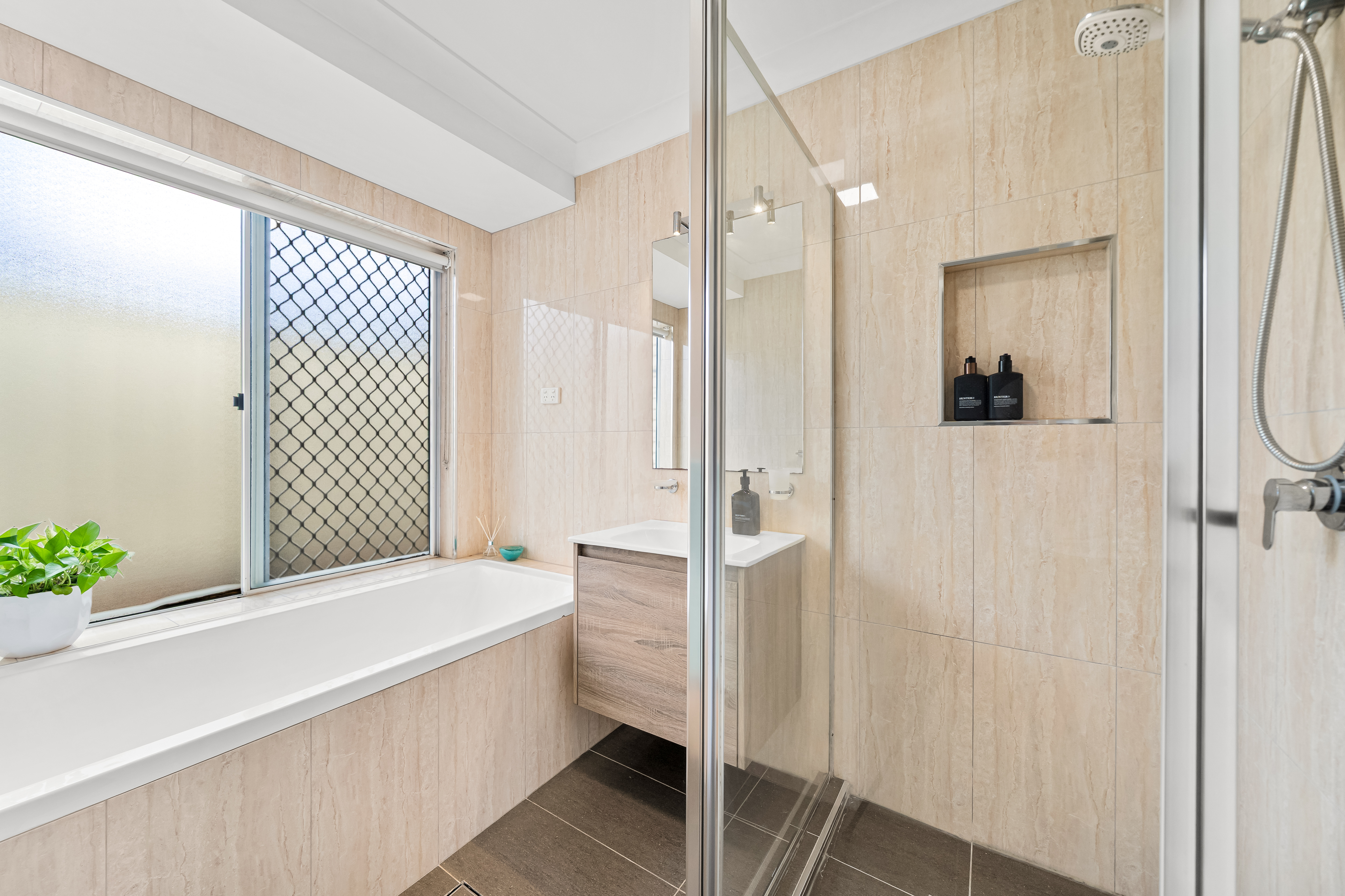 4-bedroom house at 32 Premworth Place, Runcorn, QLD 4113, Brisbane, Queensland