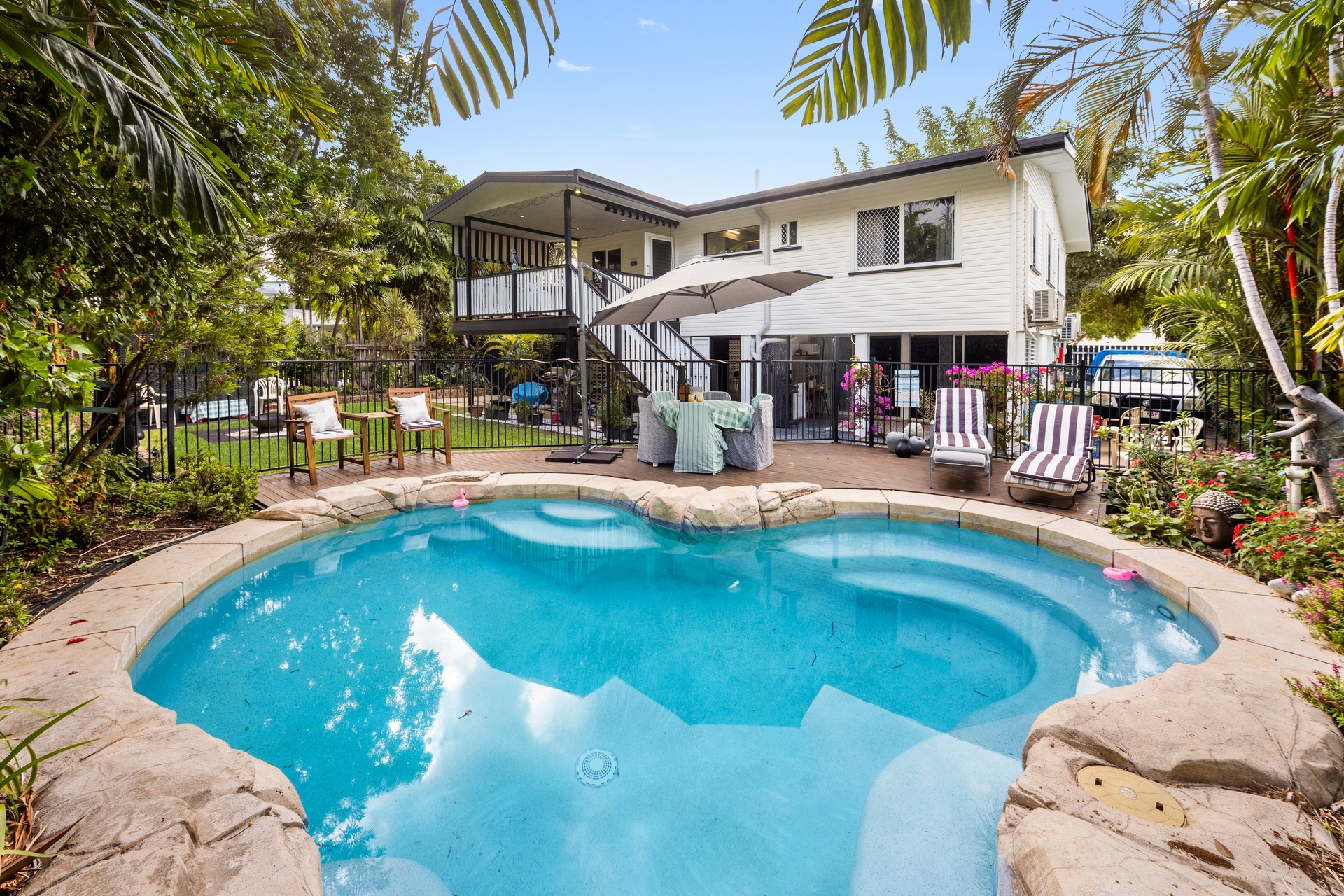 8 COORONG AVENUE, Mundingburra QLD 4812 - Image 1