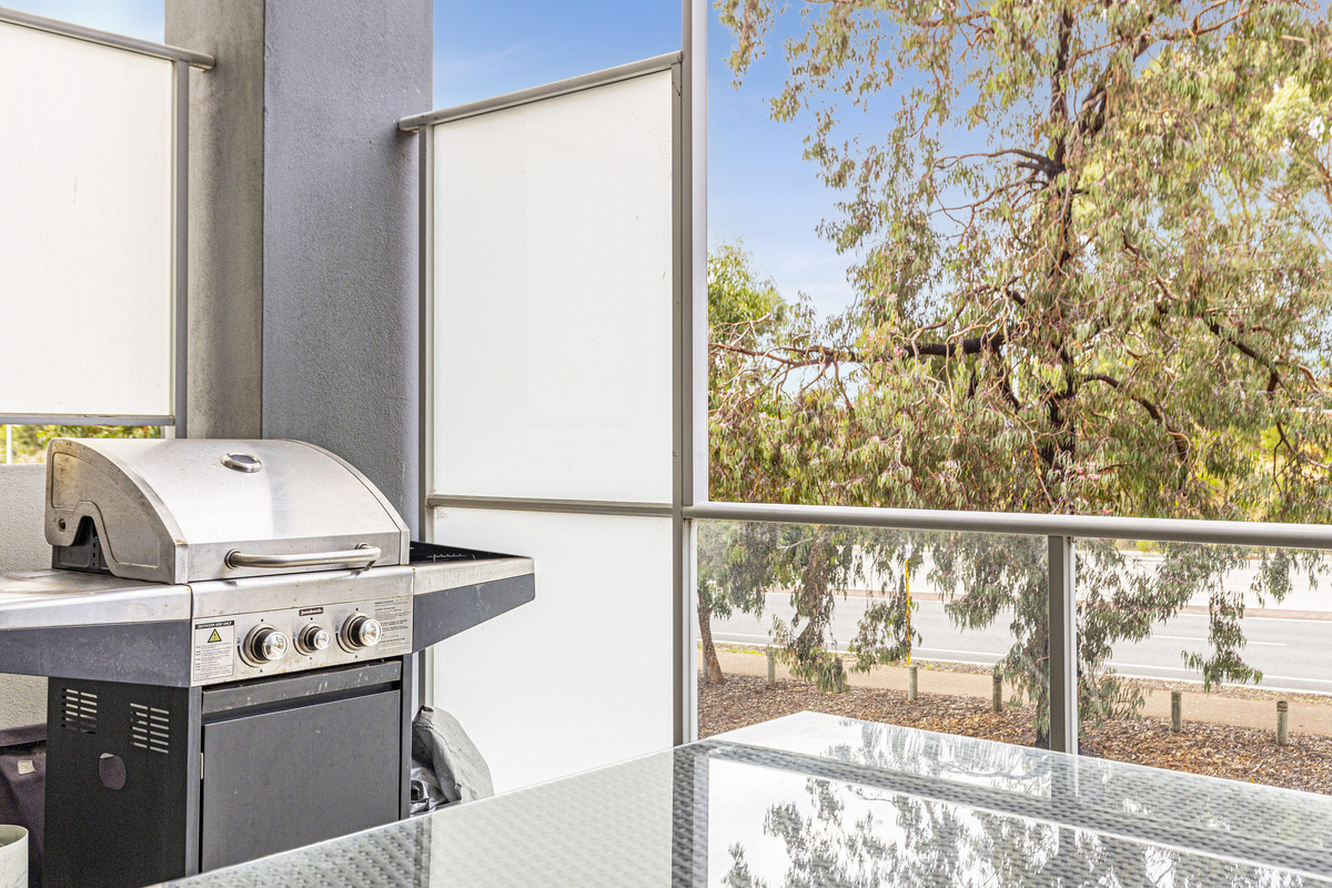 59 6 WALSH LOOP, JOONDALUP WA 6027 - Image 5