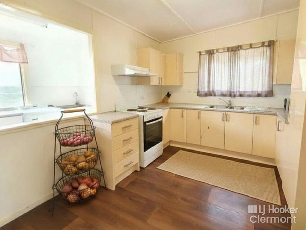3-bedroom house at 40 Beatty Street, Clermont, QLD 4721, Isaac, Queensland
