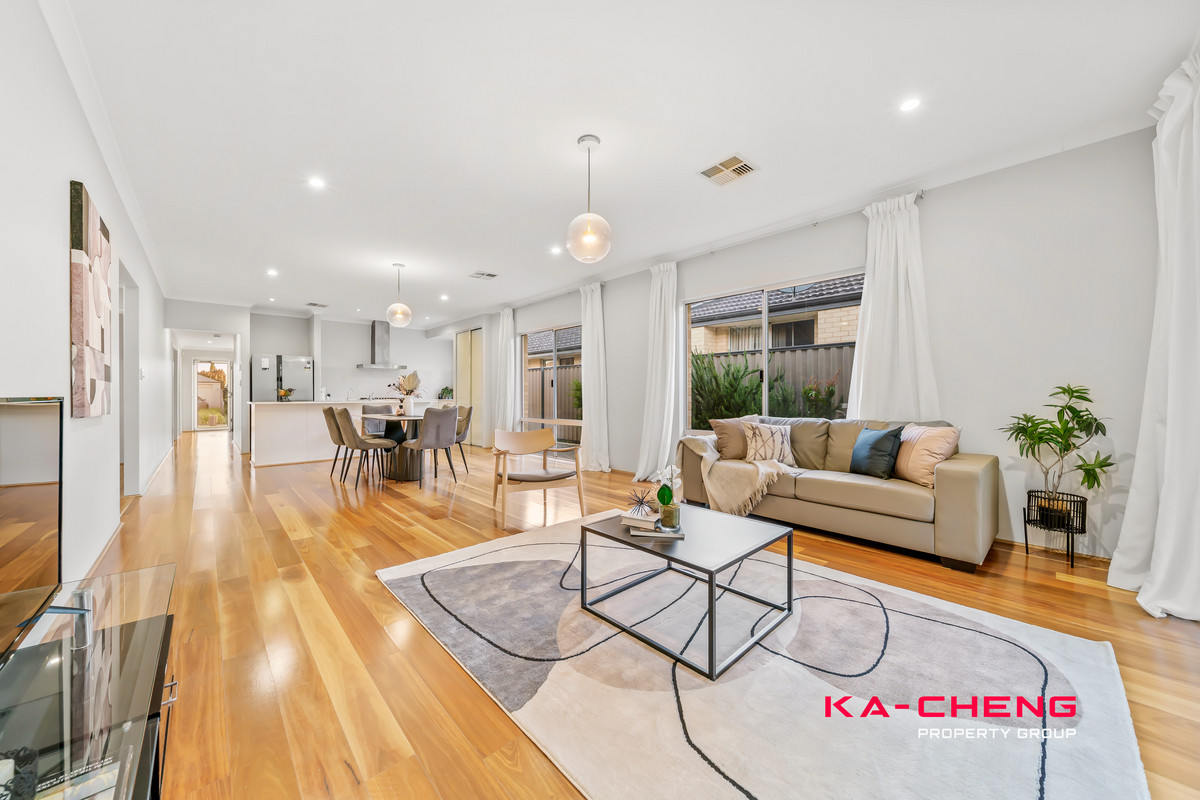 106 Riva Entrance, Piara Waters, Wa, 6112 - Image 3