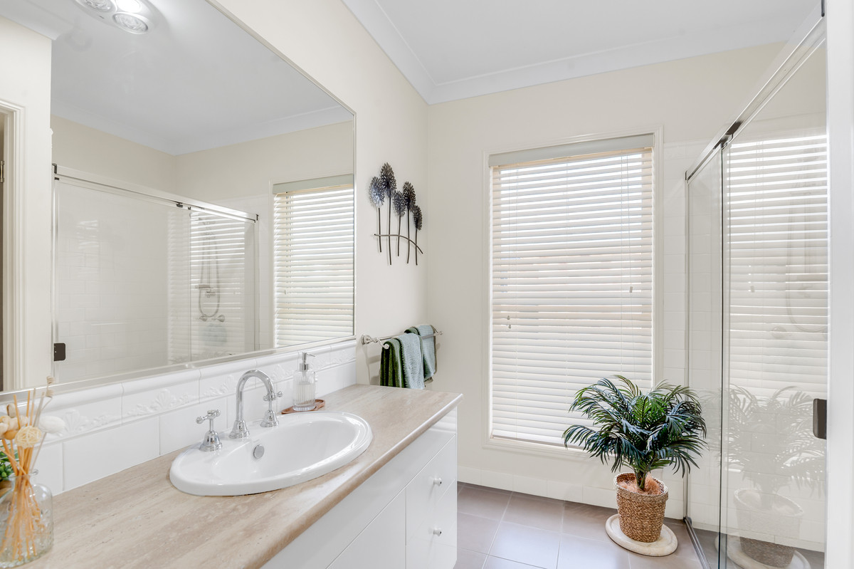 4-bedroom house at 9 CANNINGVALE ROAD, Warwick QLD 4370, Southern Downs, Queensland