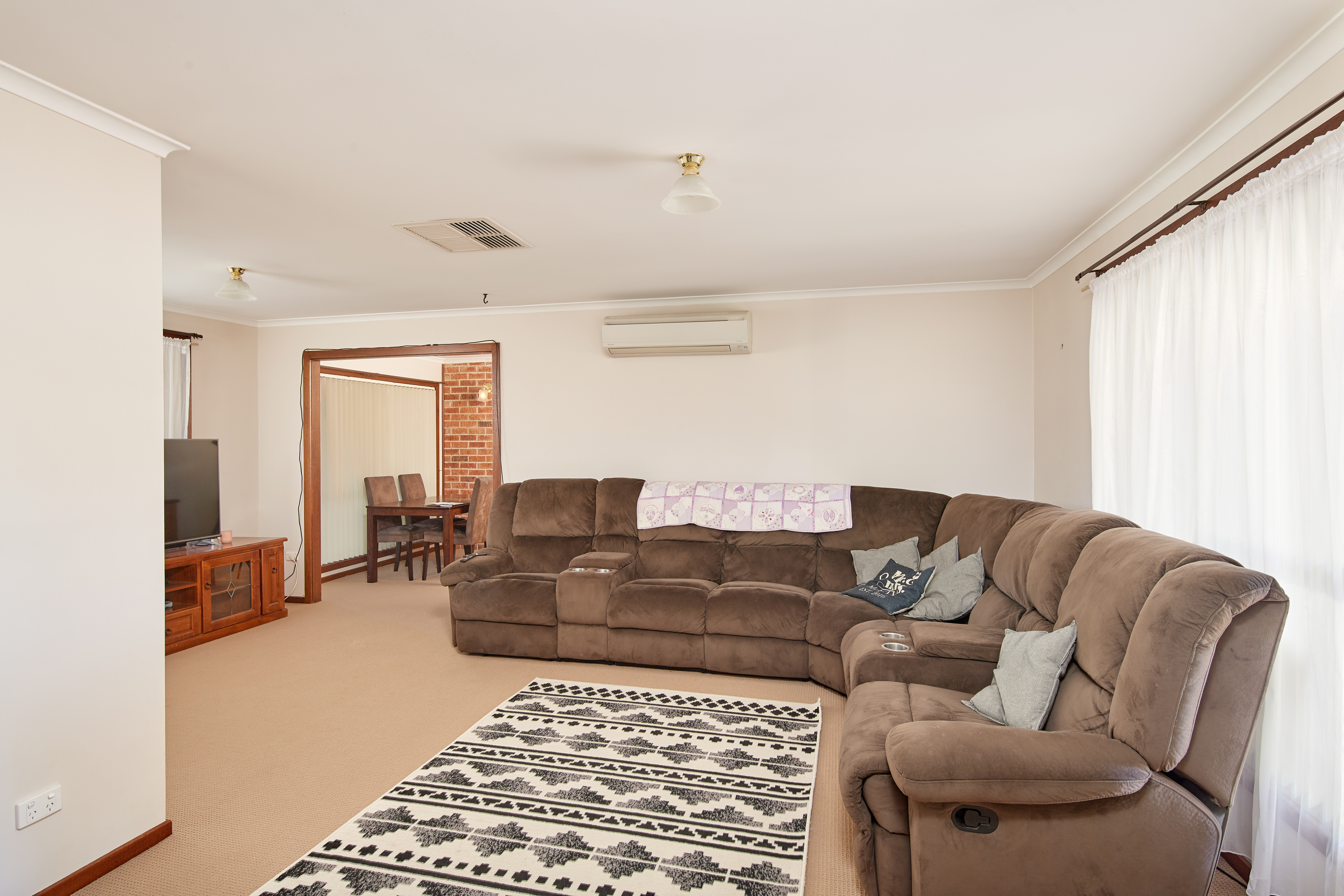 7 Forrest Street, Lake Albert, NSW 2650 - Image 4