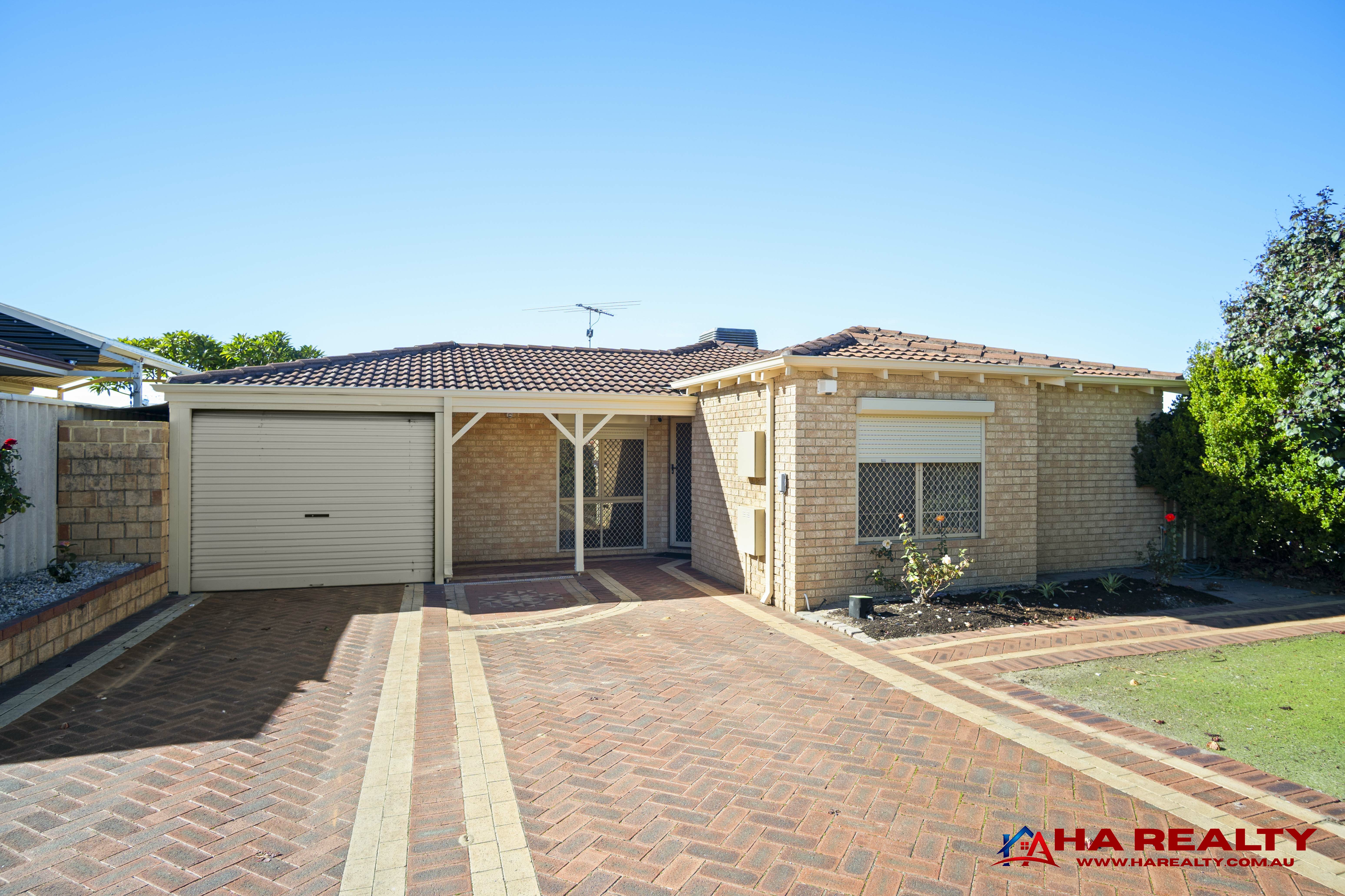 36 HONOURS RISE, Marangaroo WA 6064 - Image 1